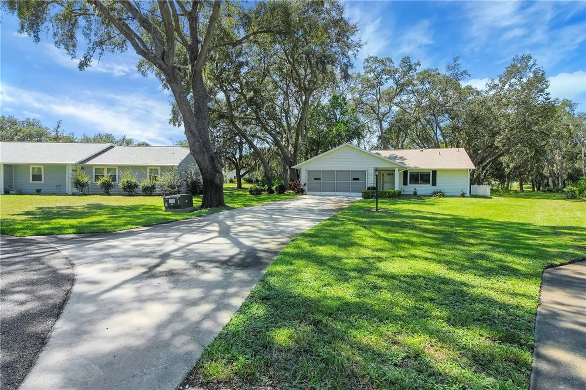 Property Slideshow image 6 of 63 | 610 fannich ct, Leesburg, FL, 34788