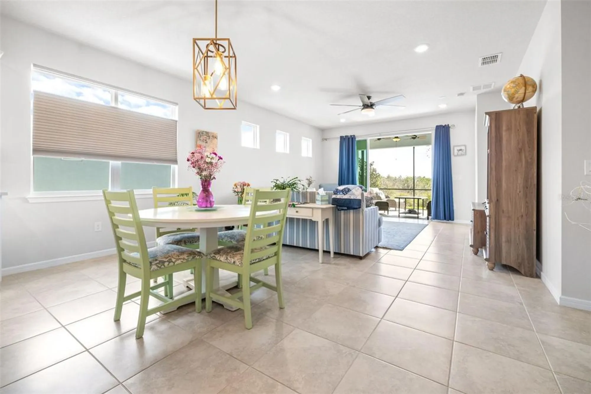 Property Slideshow image 22 of 81 | 8435 ocean tides cv, Parrish, FL, 34219
