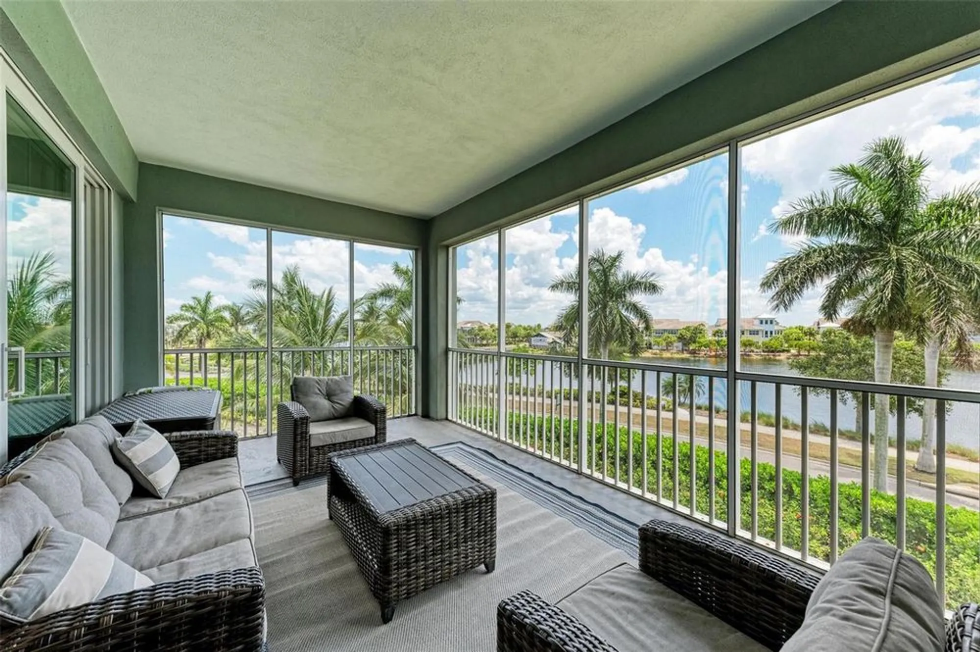 Property Slideshow image 23 of 89 | 379 aruba cir unit 202, Bradenton, FL, 34209
