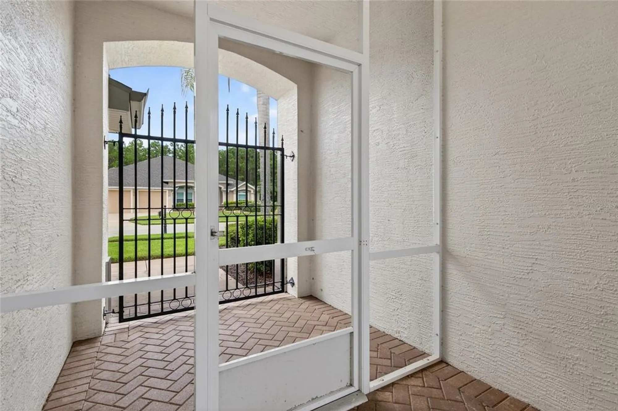 Property Slideshow image 6 of 30 | 5415 swordfern ct, Port Orange, FL, 32128