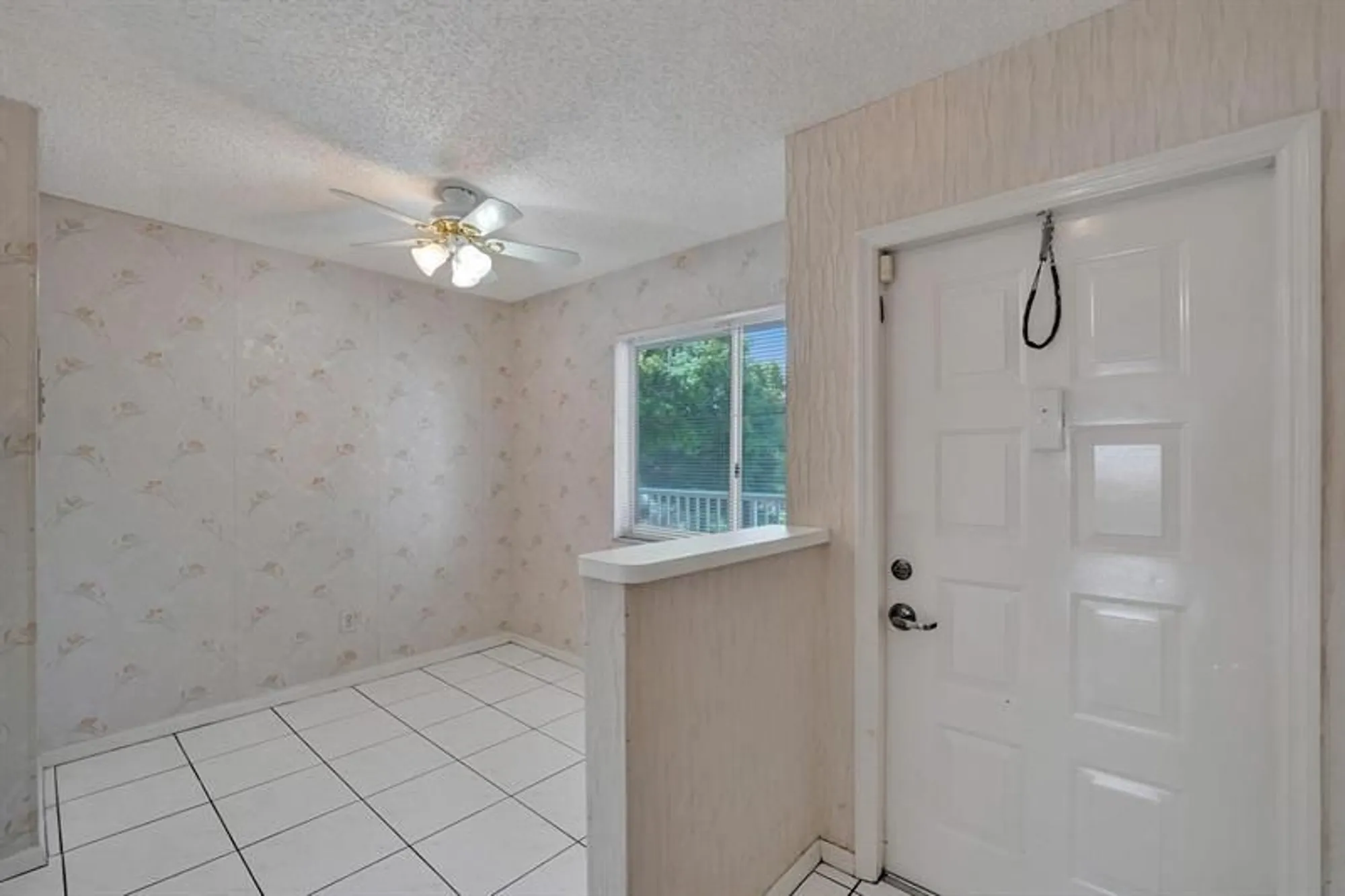 Property Slideshow image 17 of 61 | 9587 weldon cir apt b312, Fort Lauderdale, FL, 33321