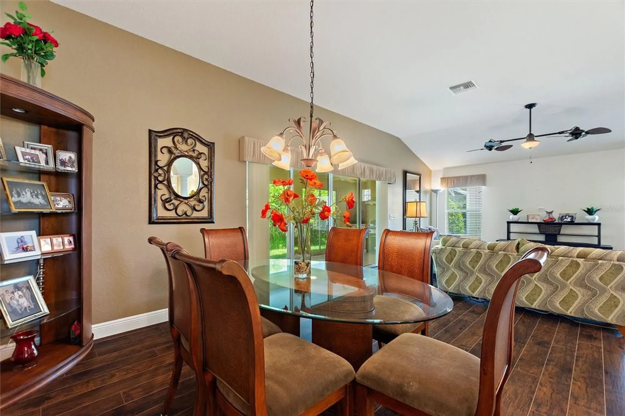 Property Slideshow image 10 of 40 | 1258 donalds pl, The Villages, FL, 32162