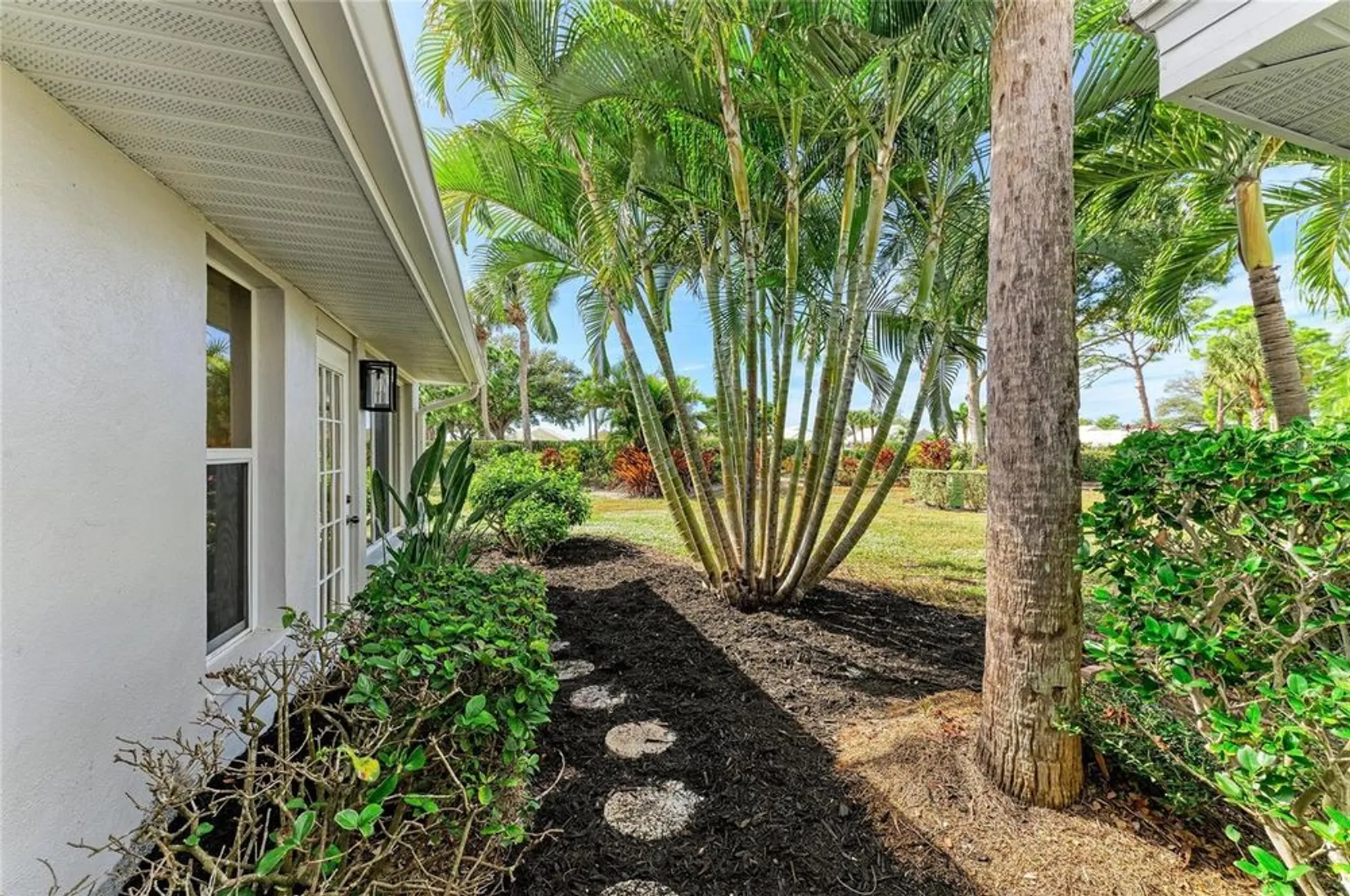 Property Slideshow image 39 of 78 | 729 brightside crescent dr 33, Venice, FL, 34293