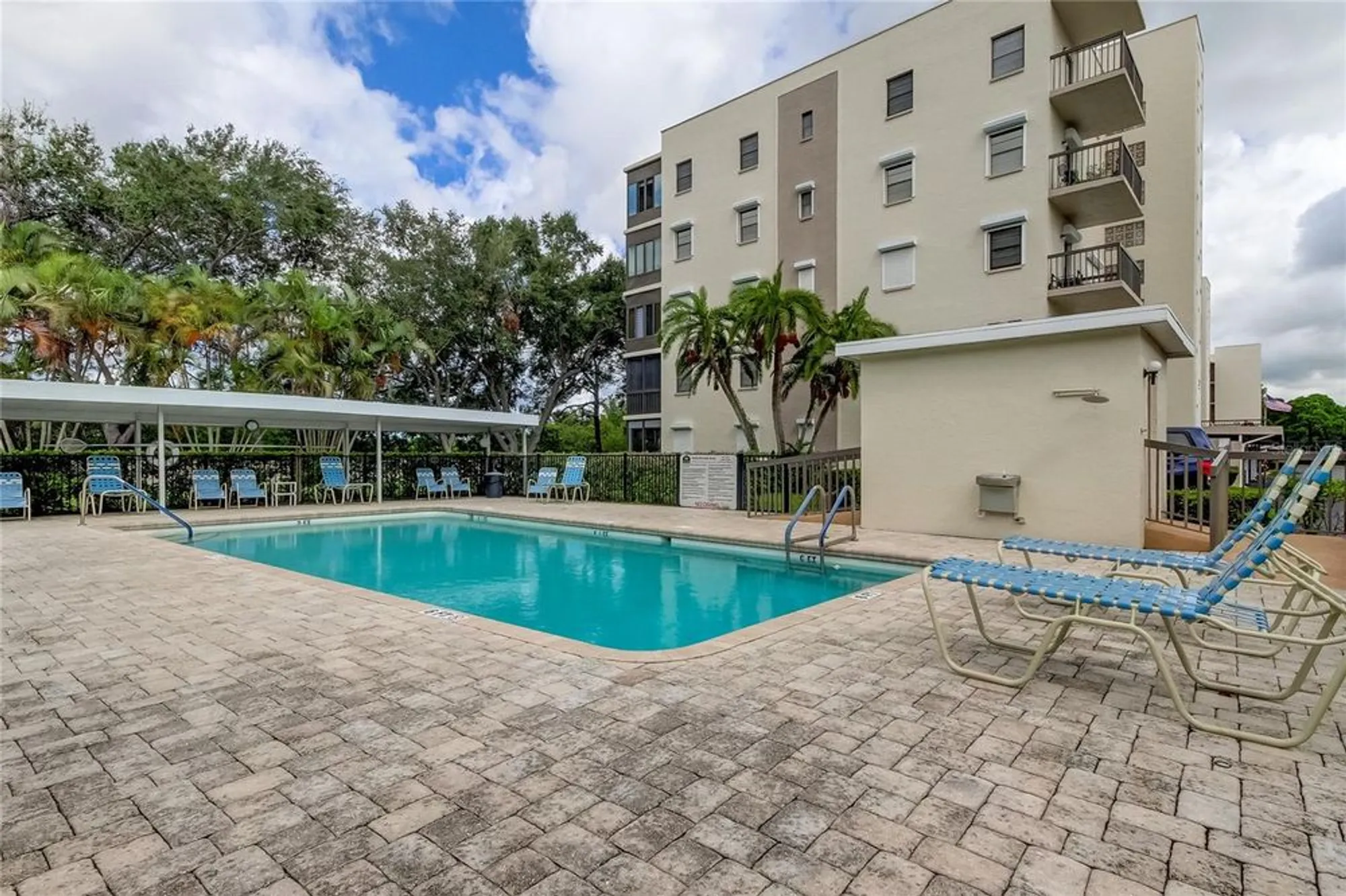 Property Slideshow image 43 of 54 | 8198 terrace garden dr n unit 109, Saint Petersburg, FL, 33709