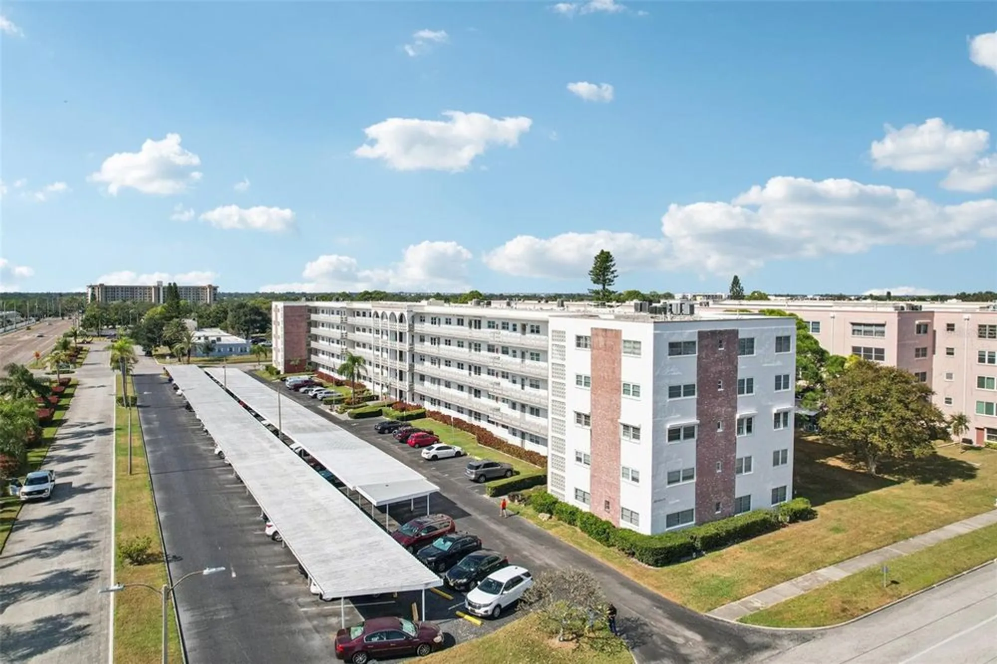 Property Slideshow image 53 of 76 | 5501 80th st n unit 505, Saint Petersburg, FL, 33709