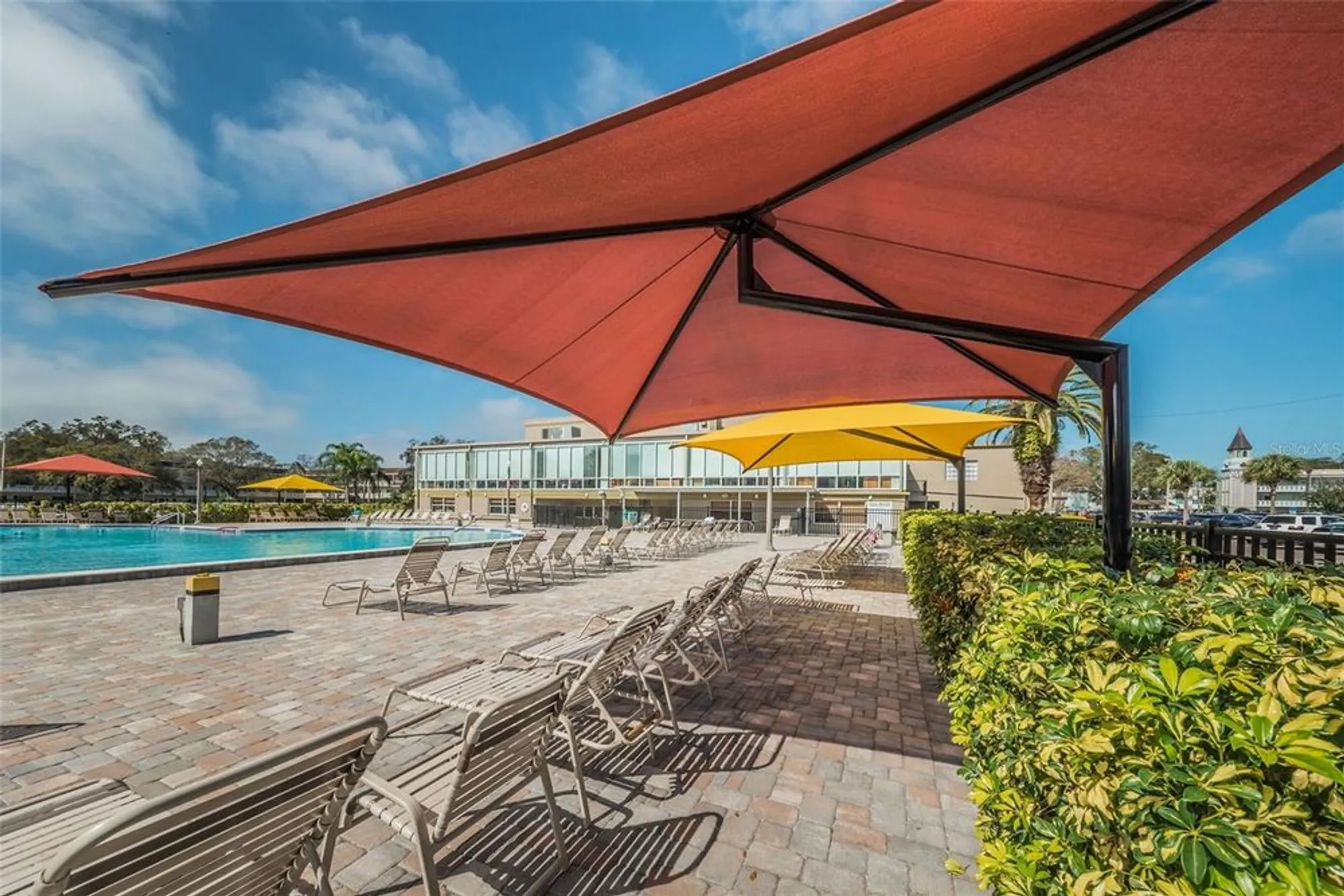 Property Slideshow image 31 of 70 | 2430 brazilia dr 28, Clearwater, FL, 33763