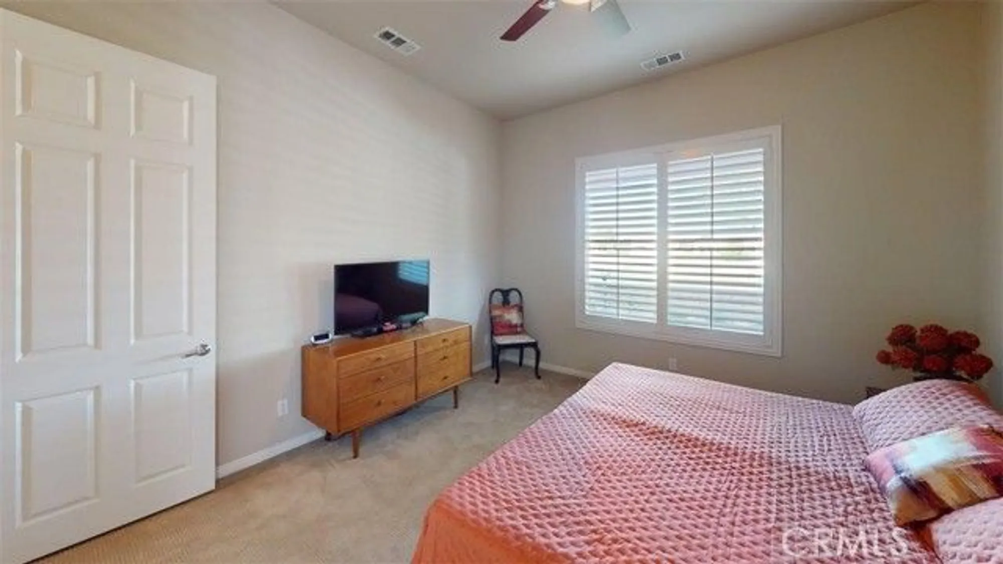 Property Slideshow image 16 of 18 | 10301 darby rd, Apple Valley, CA, 92308