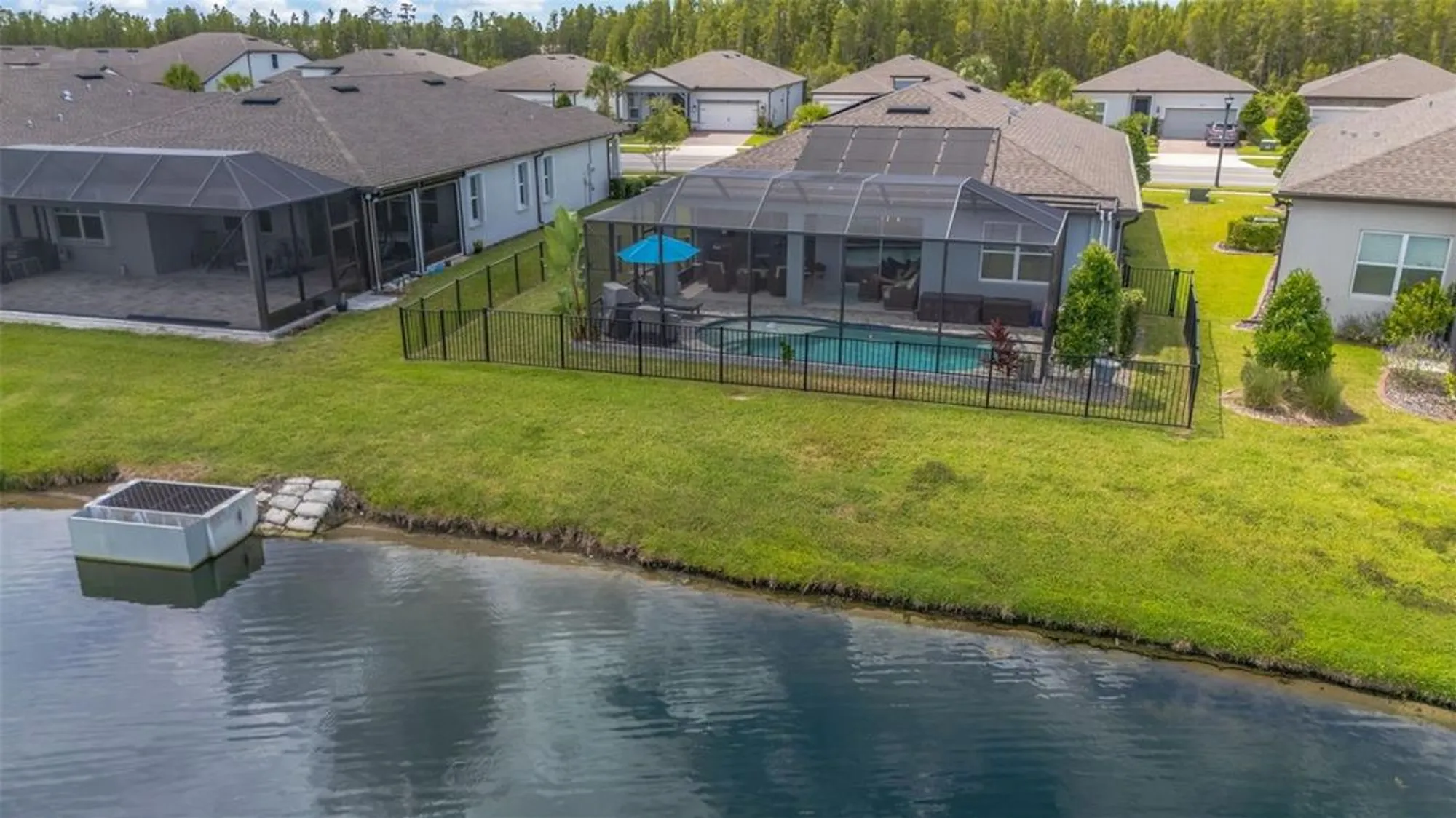 Property Slideshow image 5 of 70 | 19494 sea glass cir, Land O Lakes, FL, 34638