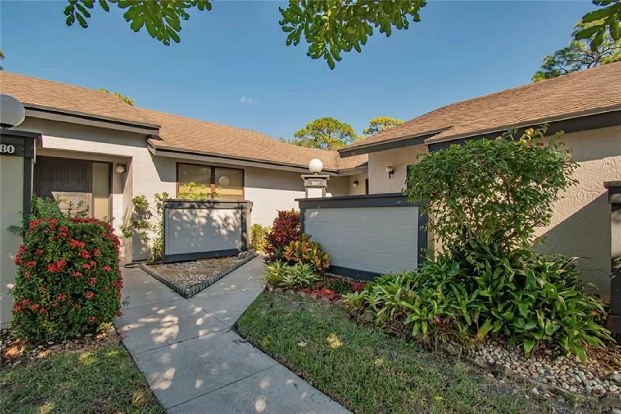 Property Slideshow image 13 of 64 | 381 ottawa ct, Royal Palm Beach, FL, 33411