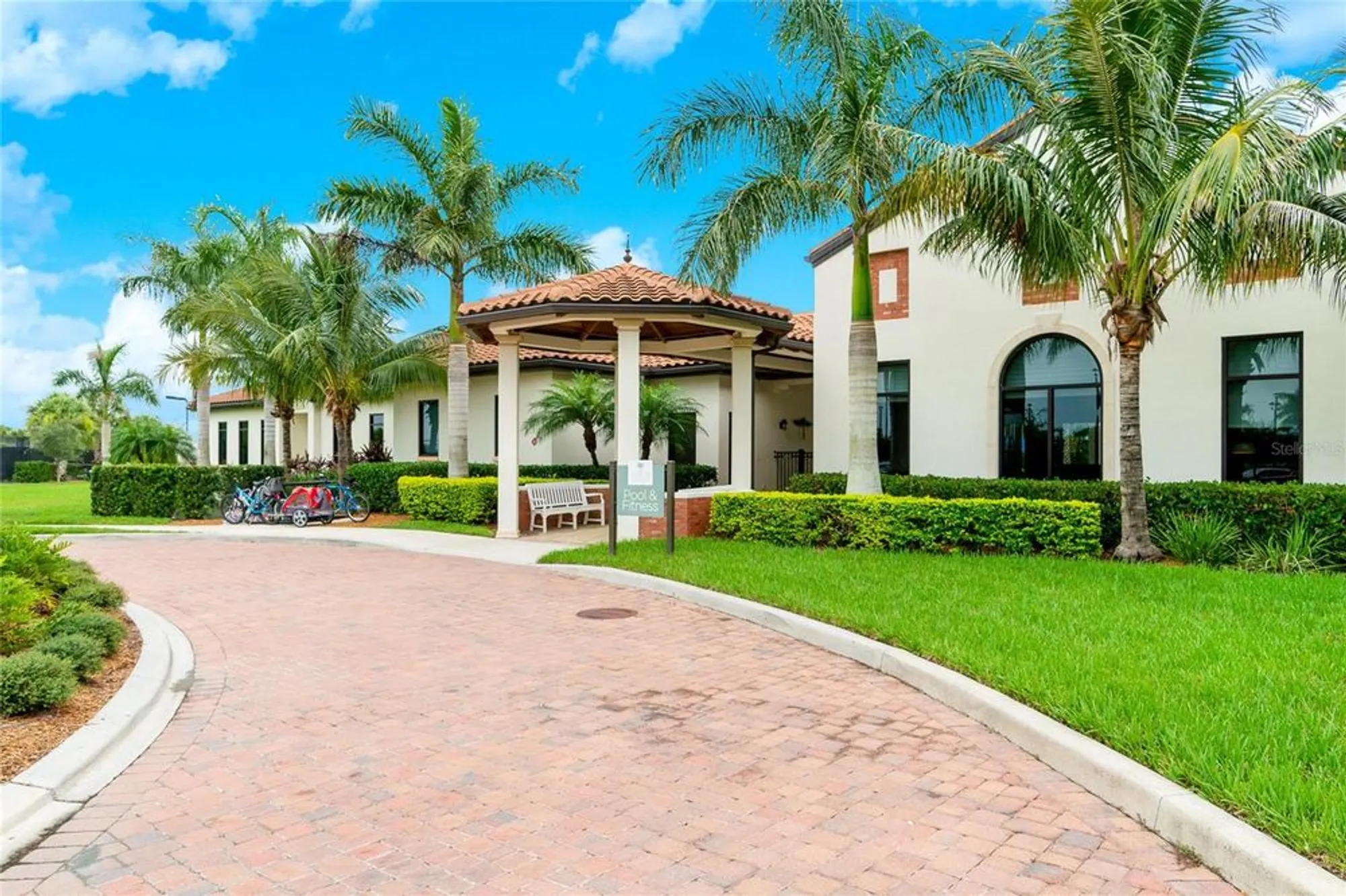 Property Slideshow image 56 of 94 | 10817 whisk fern dr, Venice, FL, 34293