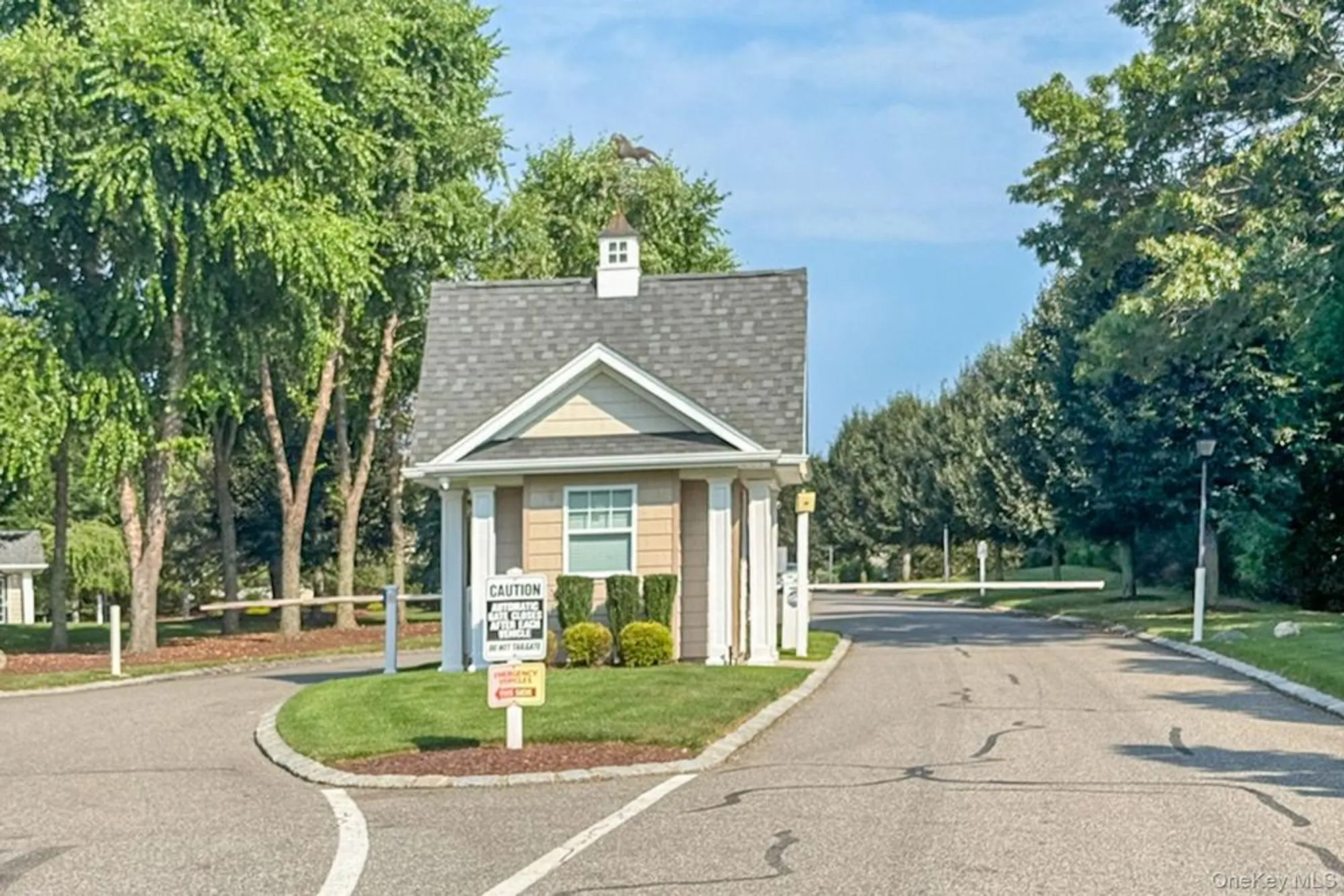 Property Slideshow image 22 of 22 | 18 kennsington ct, Riverhead, NY, 11901