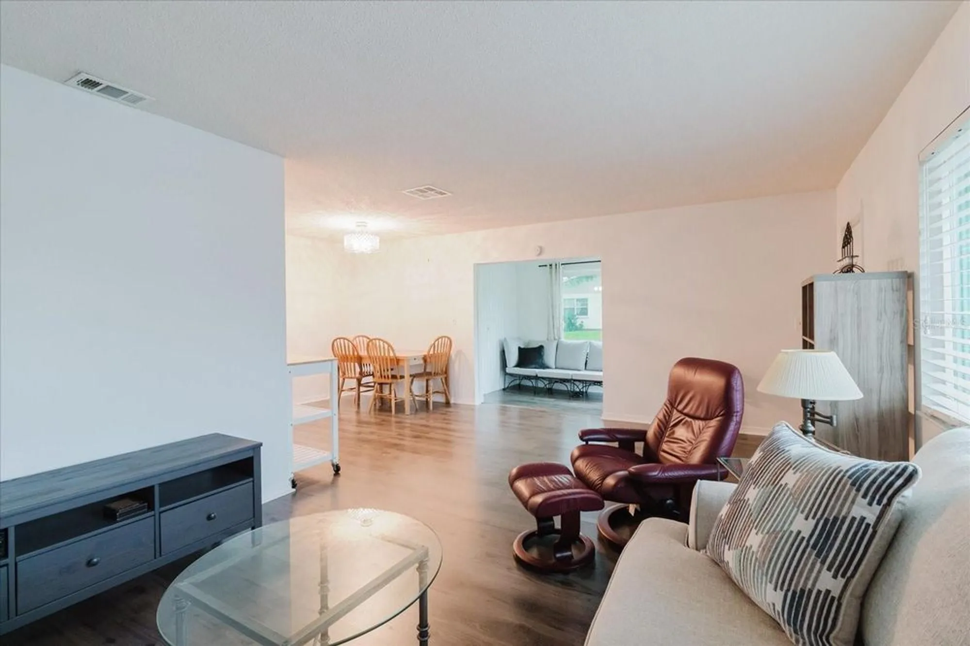 Property Slideshow image 11 of 63 | 2209 grenadier dr, Sun City Center, FL, 33573