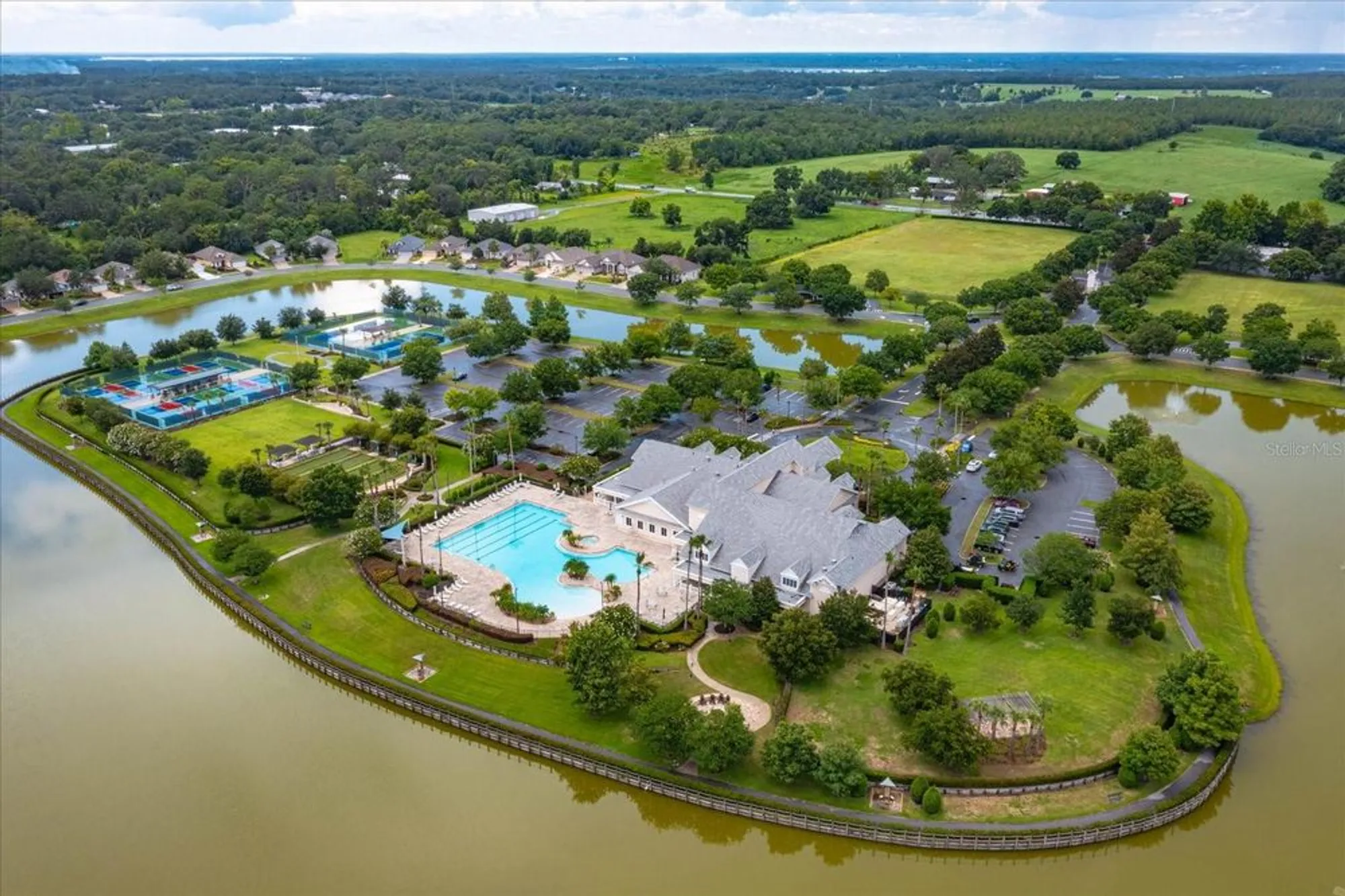 Property Slideshow image 27 of 32 | 2440 pawtucket pass, Mount Dora, FL, 32757