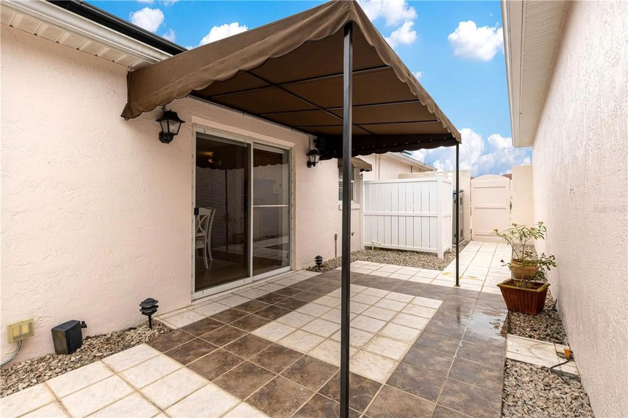 Property Slideshow image 34 of 42 | 748 hernandez dr, The Villages, FL, 32159