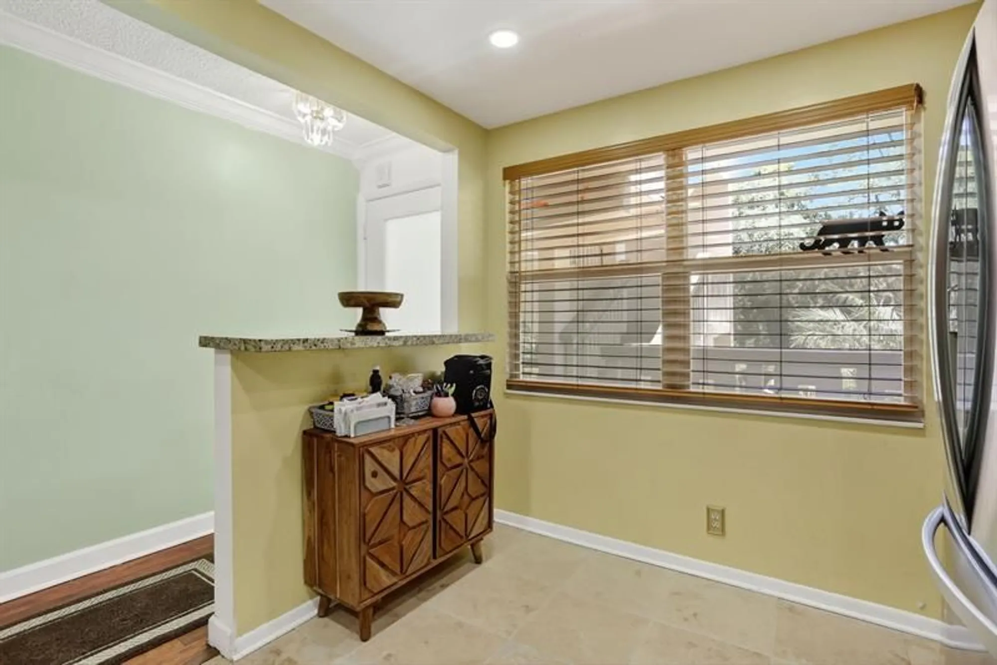 Property Slideshow image 6 of 50 | 2403 antigua cir b2, Coconut Creek, FL, 33066