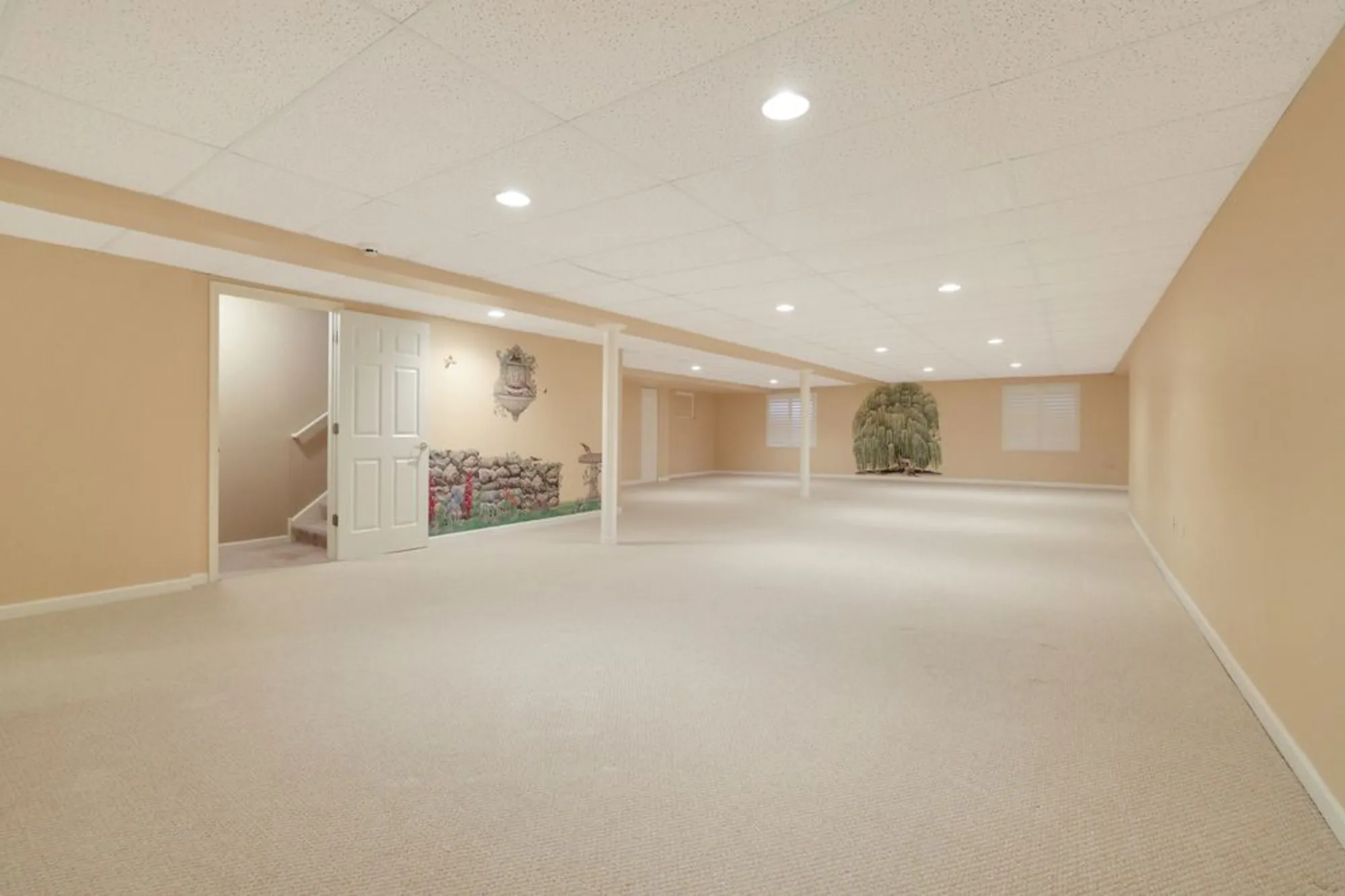 Property Slideshow image 27 of 36 | 12617 mulberry ct, Huntley, IL, 60142