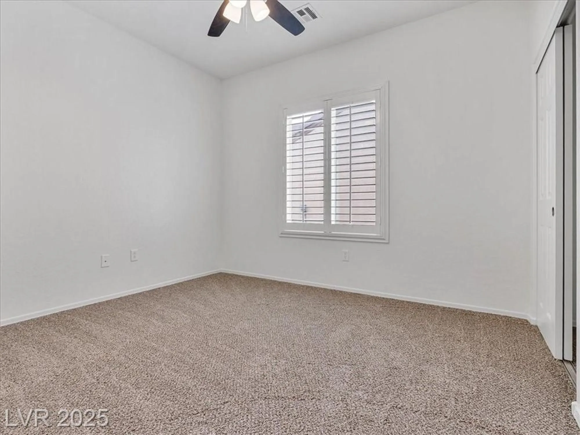 Property Slideshow image 11 of 24 | 7713 lily trotter st, North Las Vegas, NV, 89084