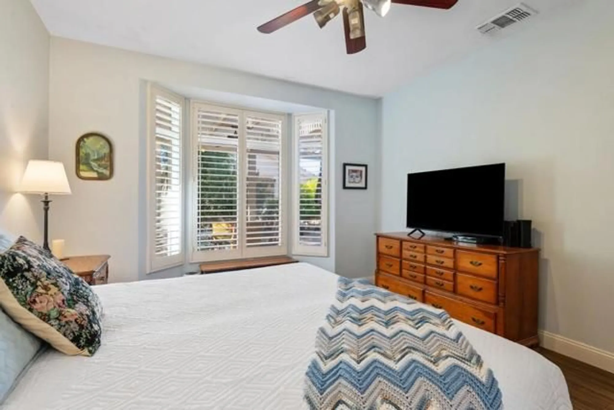 Property Slideshow image 11 of 30 | 37395 purple shadow rd, Palm Desert, CA, 92211