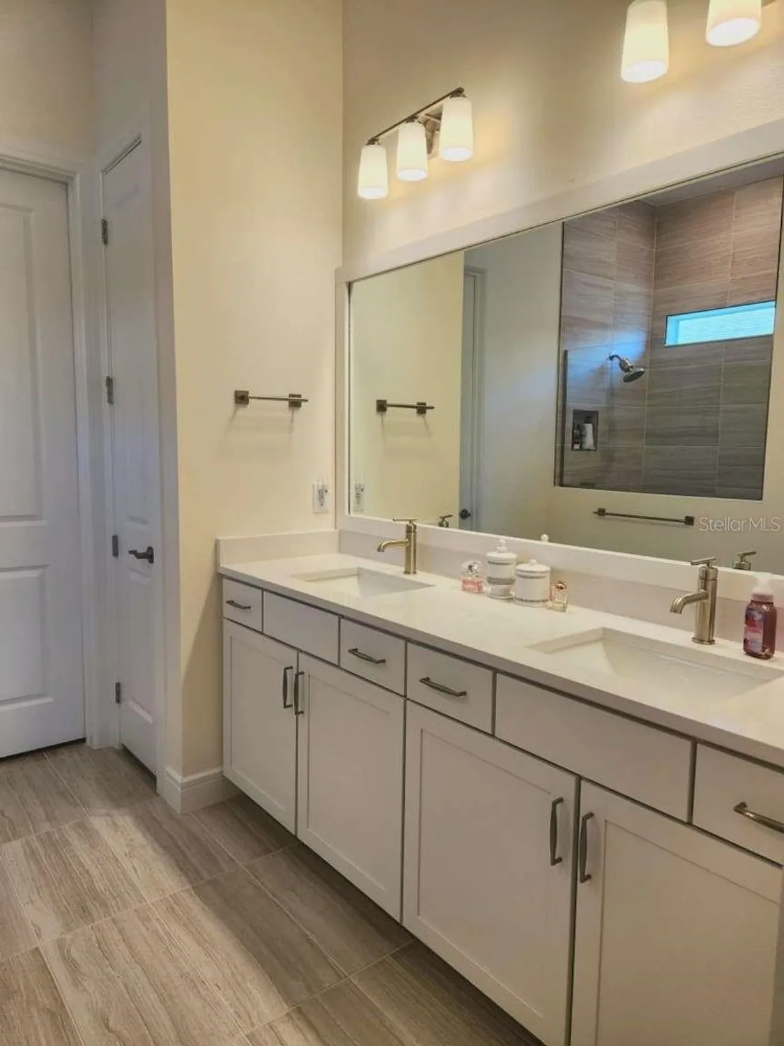 Property Slideshow image 17 of 42 | 9024 barrier coast trl, Parrish, FL, 34219