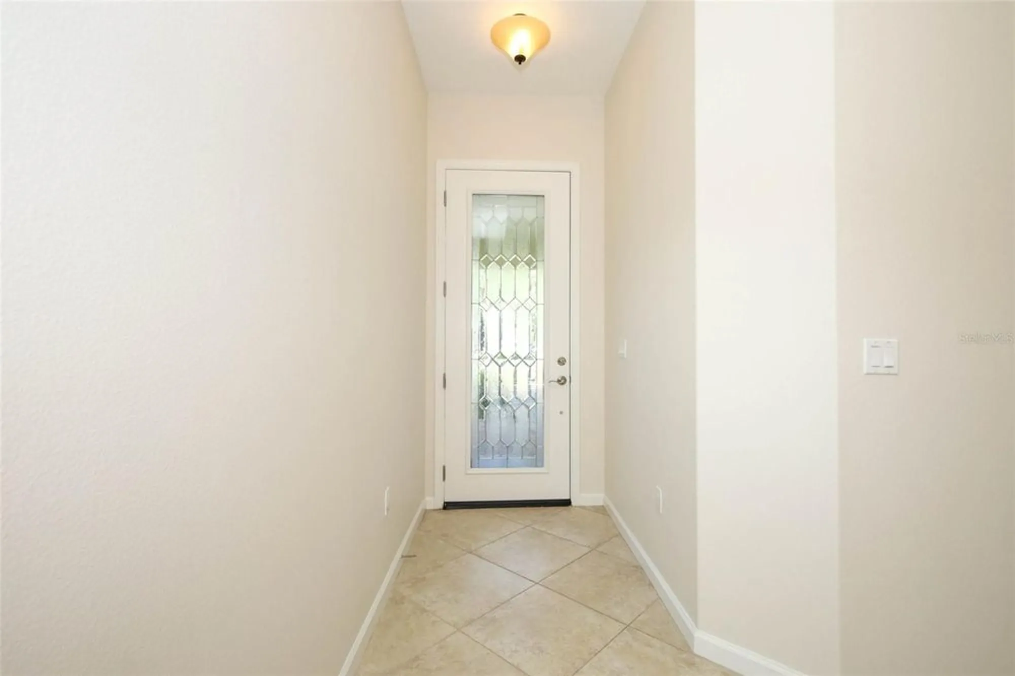 Property Slideshow image 4 of 43 | 1677 victoria gardens dr, Deland, FL, 32724