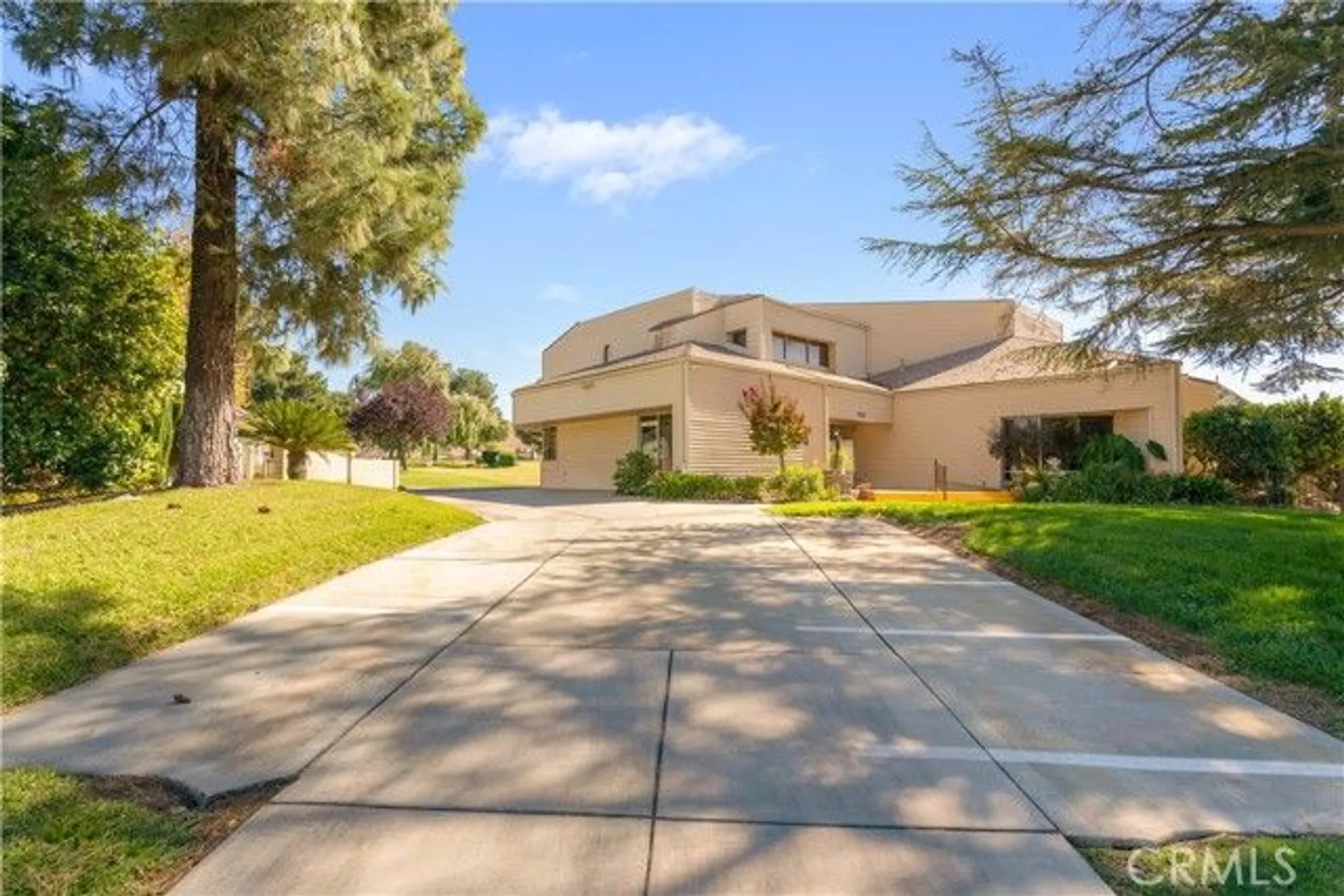 Property Slideshow image 26 of 32 | 10676 cherry hills dr, Cherry Valley, CA, 92223