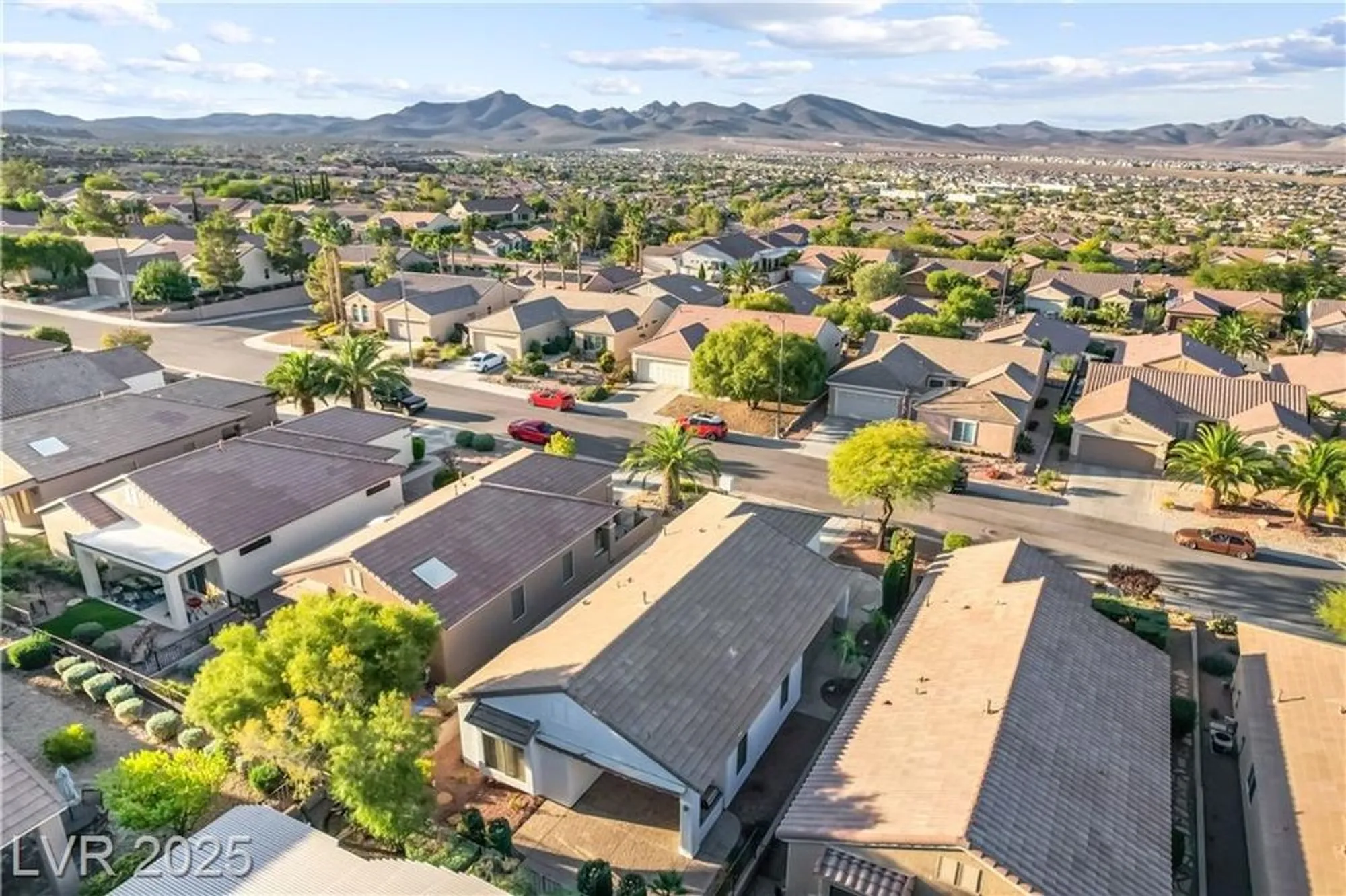 Property Slideshow image 41 of 52 | 2810 meadow park ave, Henderson, NV, 89052