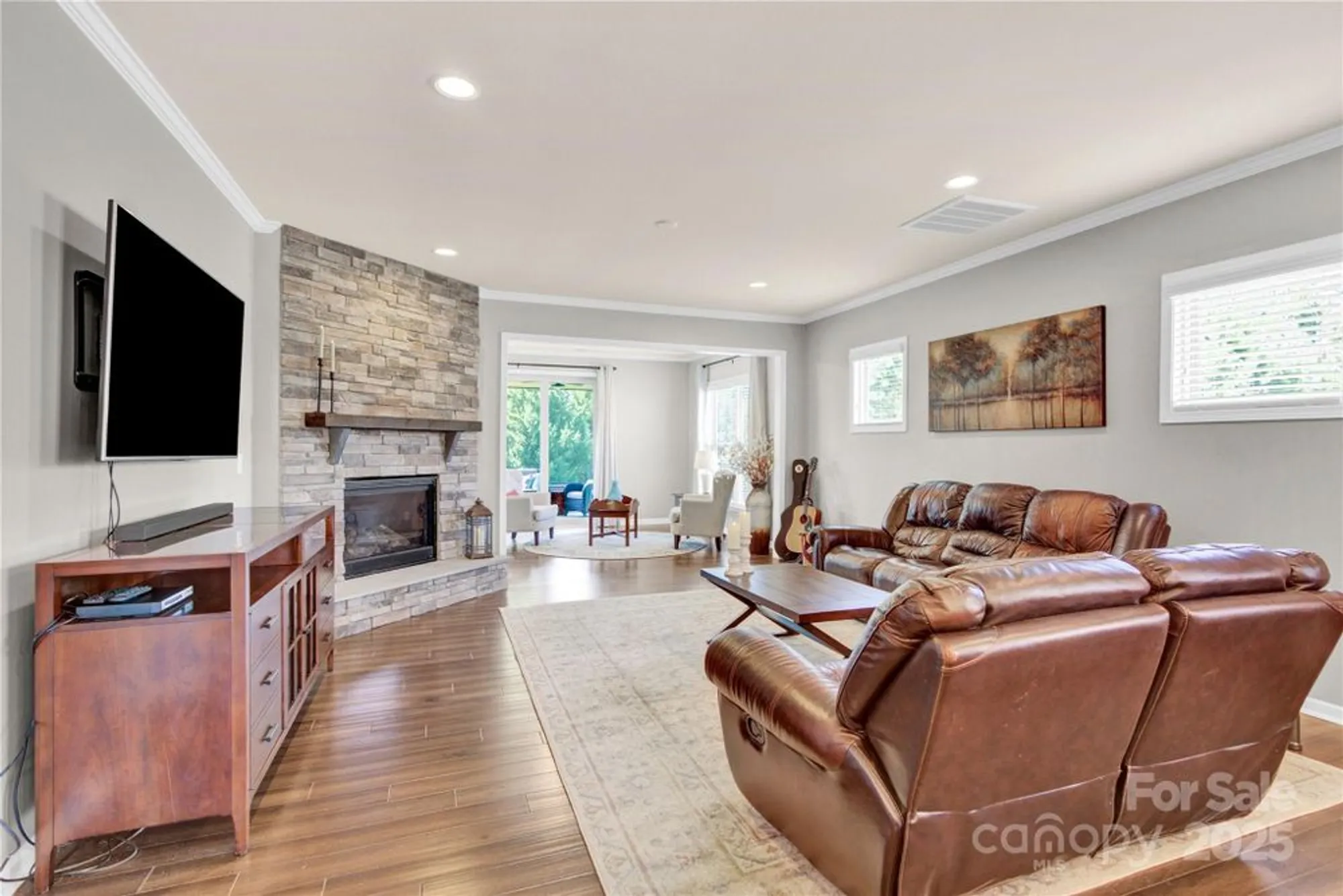 Property Slideshow image 13 of 44 | 637 birchway dr, Fort Mill, SC, 29715