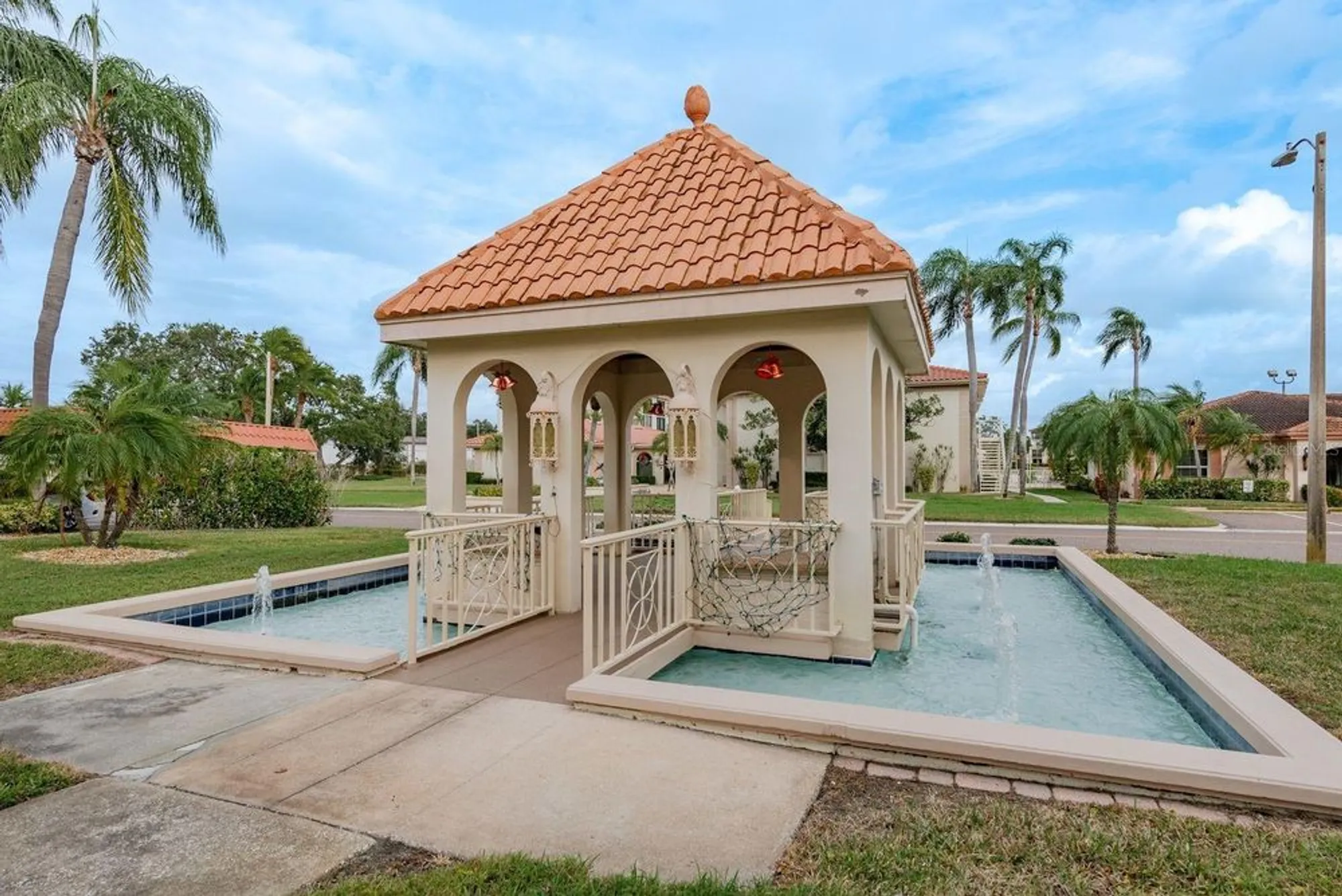 Property Slideshow image 24 of 32 | 19029 us highway 19 n apt 6-7, Clearwater, FL, 33764