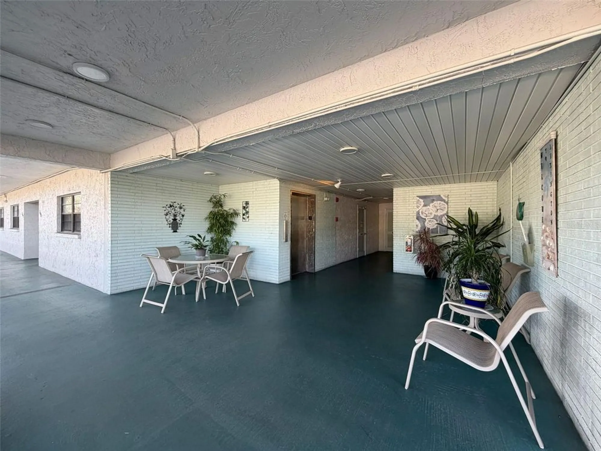 Property Slideshow image 73 of 82 | 5970 80th st n unit 206, St Petersburg, FL, 33709
