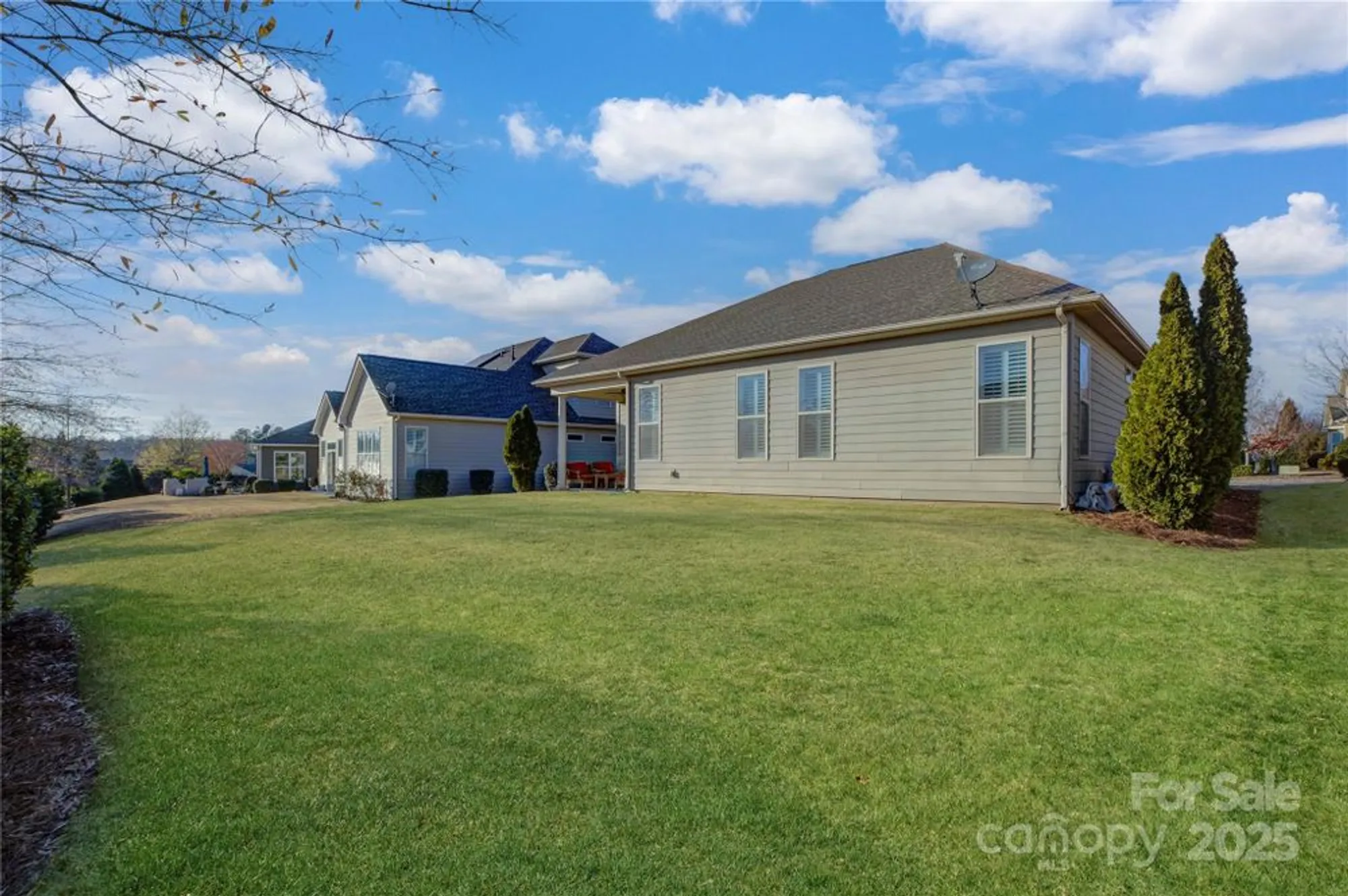 Property Slideshow image 40 of 48 | 15511 lake ridge rd, Charlotte, NC, 28278