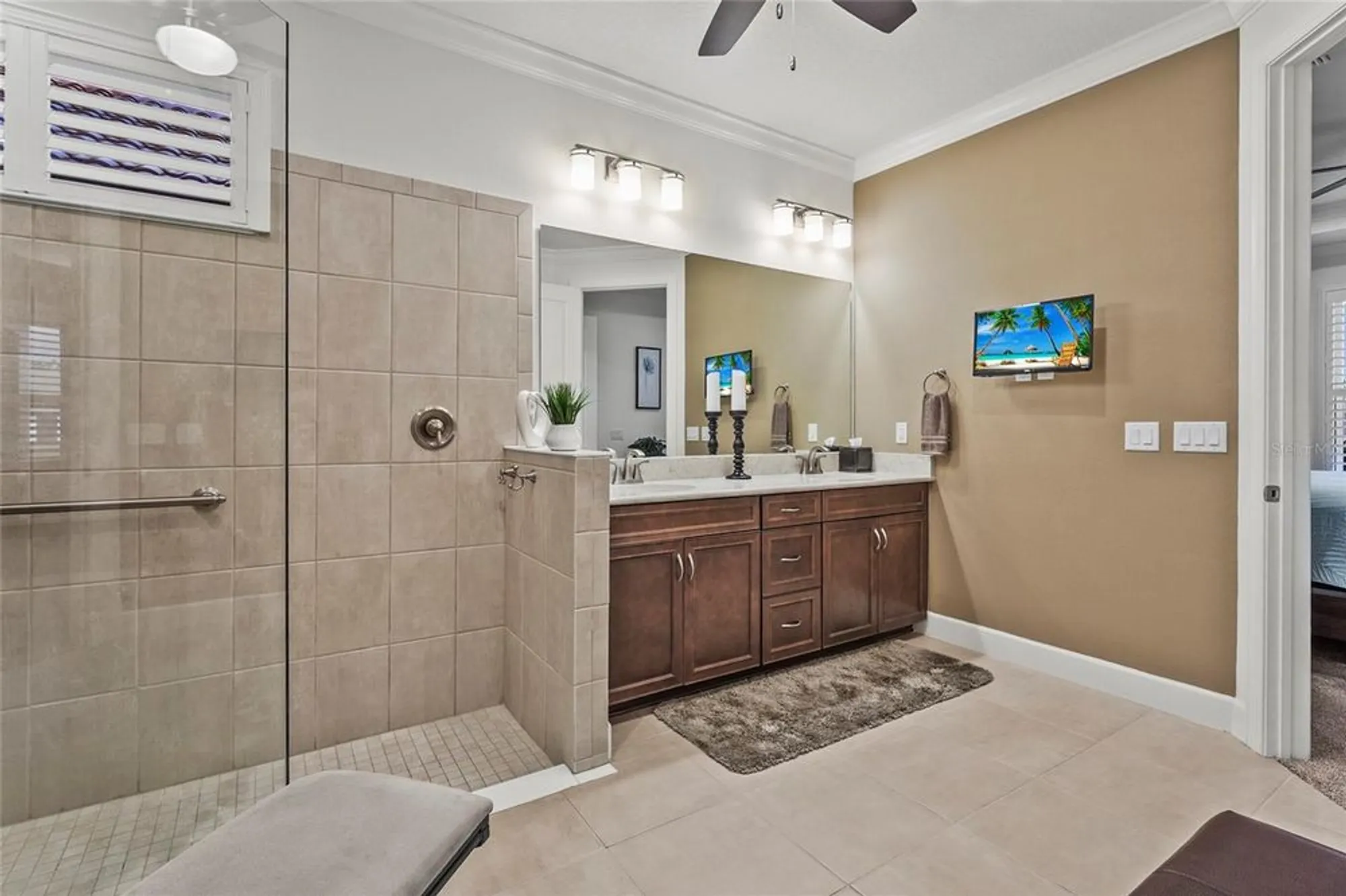 Property Slideshow image 27 of 84 | 6253 mesa gln, Bradenton, FL, 34203