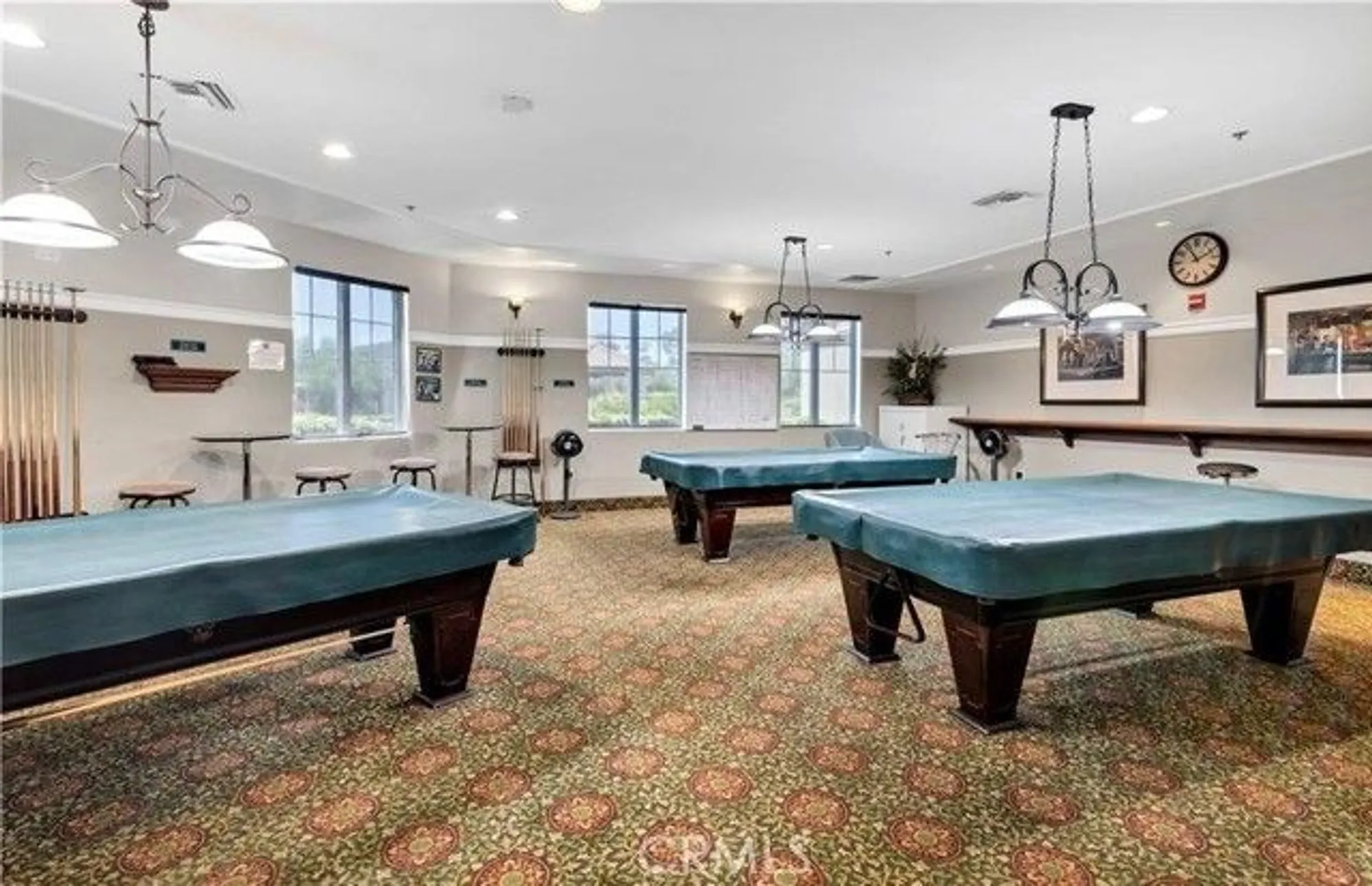 Property Slideshow image 12 of 26 | 240 glenview ln, Hemet, CA, 92545