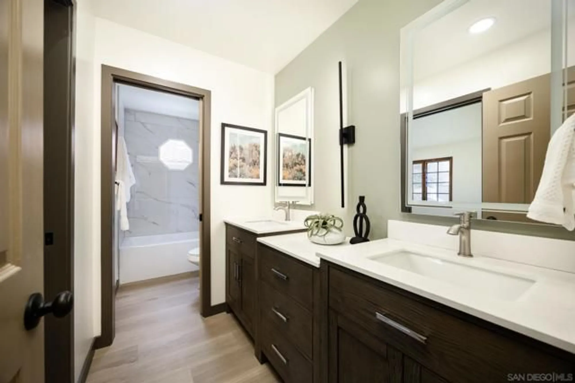 Property Slideshow image 24 of 56 | 17680 caminito balata, San Diego, CA, 92128