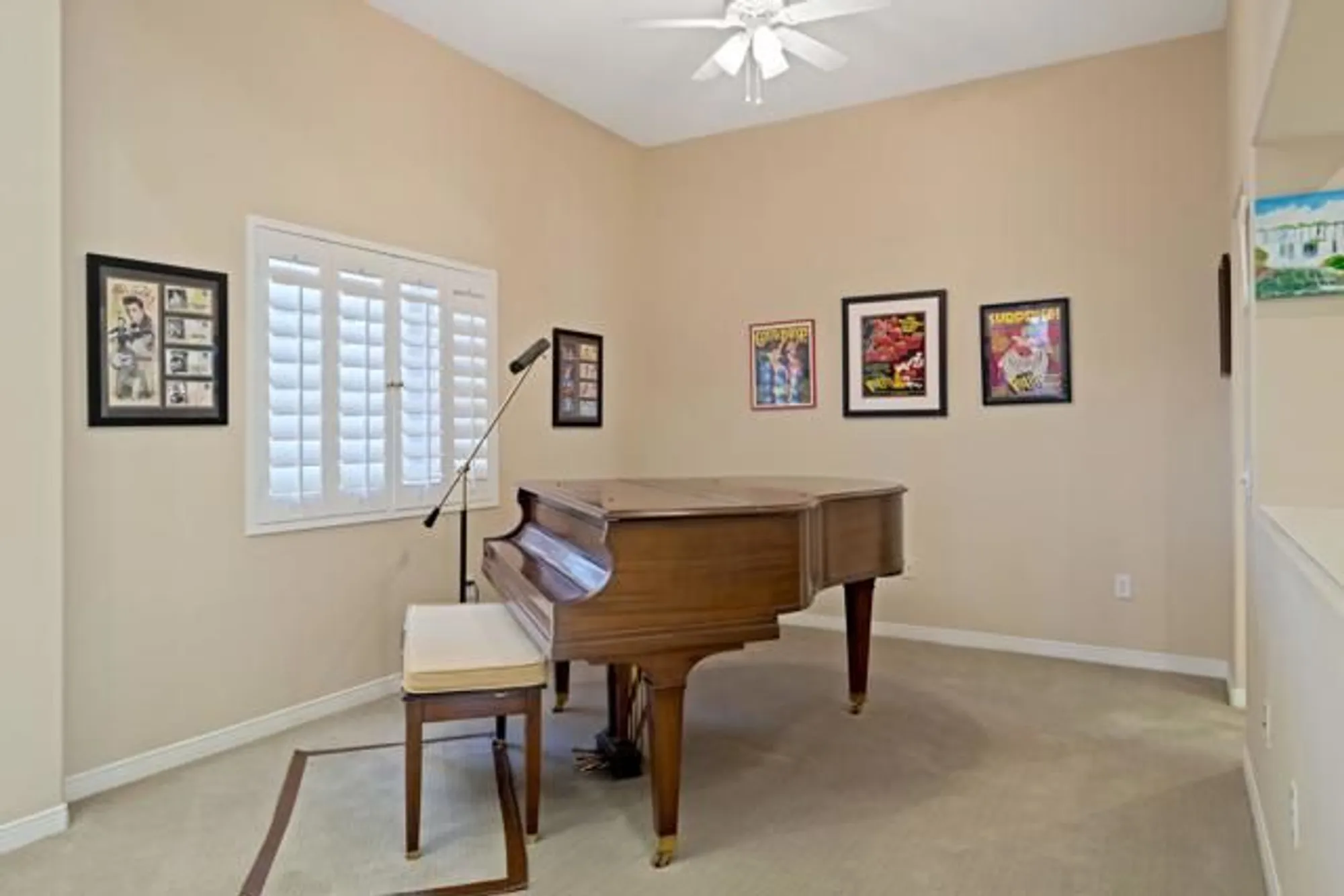 Property Slideshow image 14 of 36 | 78123 foxbrook ln, Palm Desert, CA, 92211