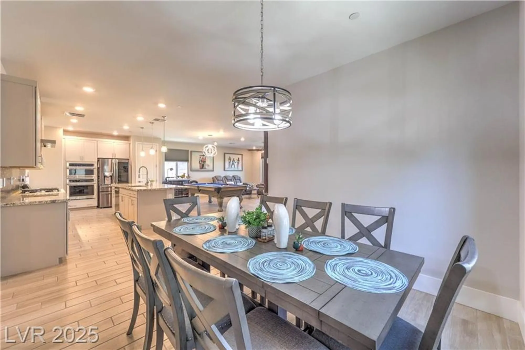 Property Slideshow image 23 of 52 | 9584 sard ln, Las Vegas, NV, 89143