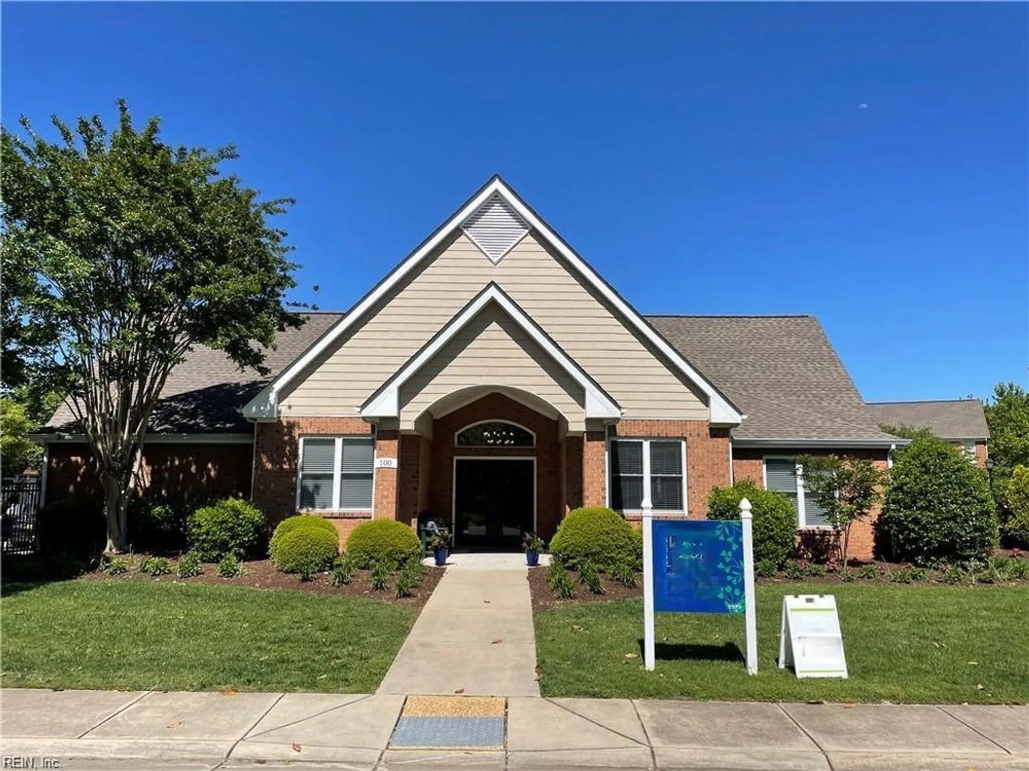 Property Slideshow image 41 of 44 | 200 oxford ave # 46-2, Smithfield, VA, 23430