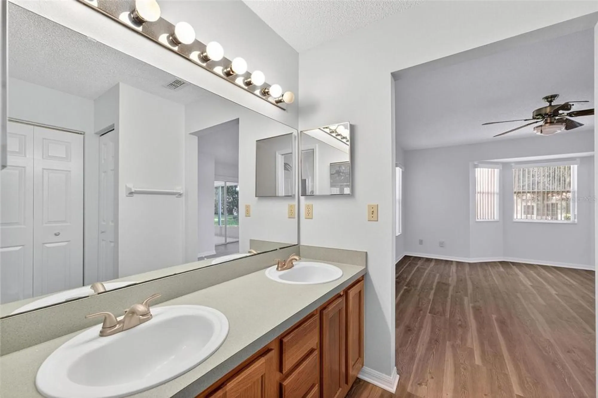 Property Slideshow image 26 of 60 | 651 timbercrest dr, Leesburg, FL, 34748