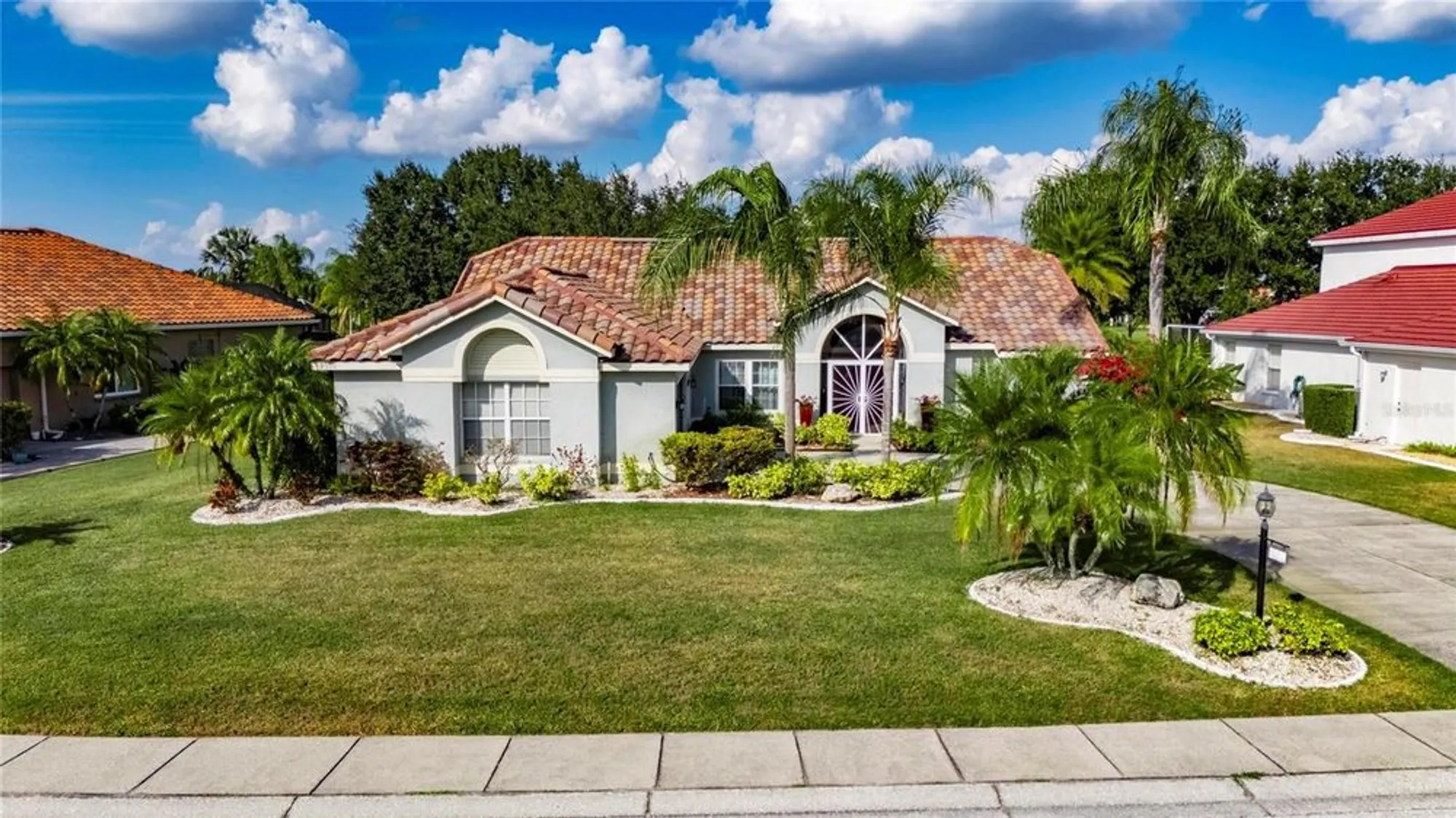 Property Slideshow image 33 of 68 | 2307 platinum dr, Sun City Center, FL, 33573