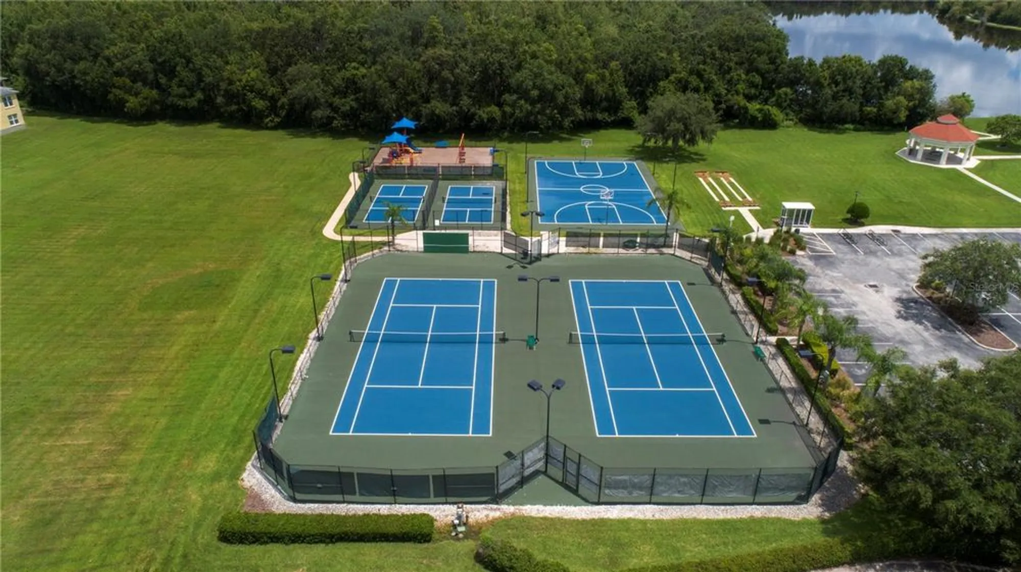 Property Slideshow image 48 of 51 | 4249 windchime ln, Lakeland, FL, 33811