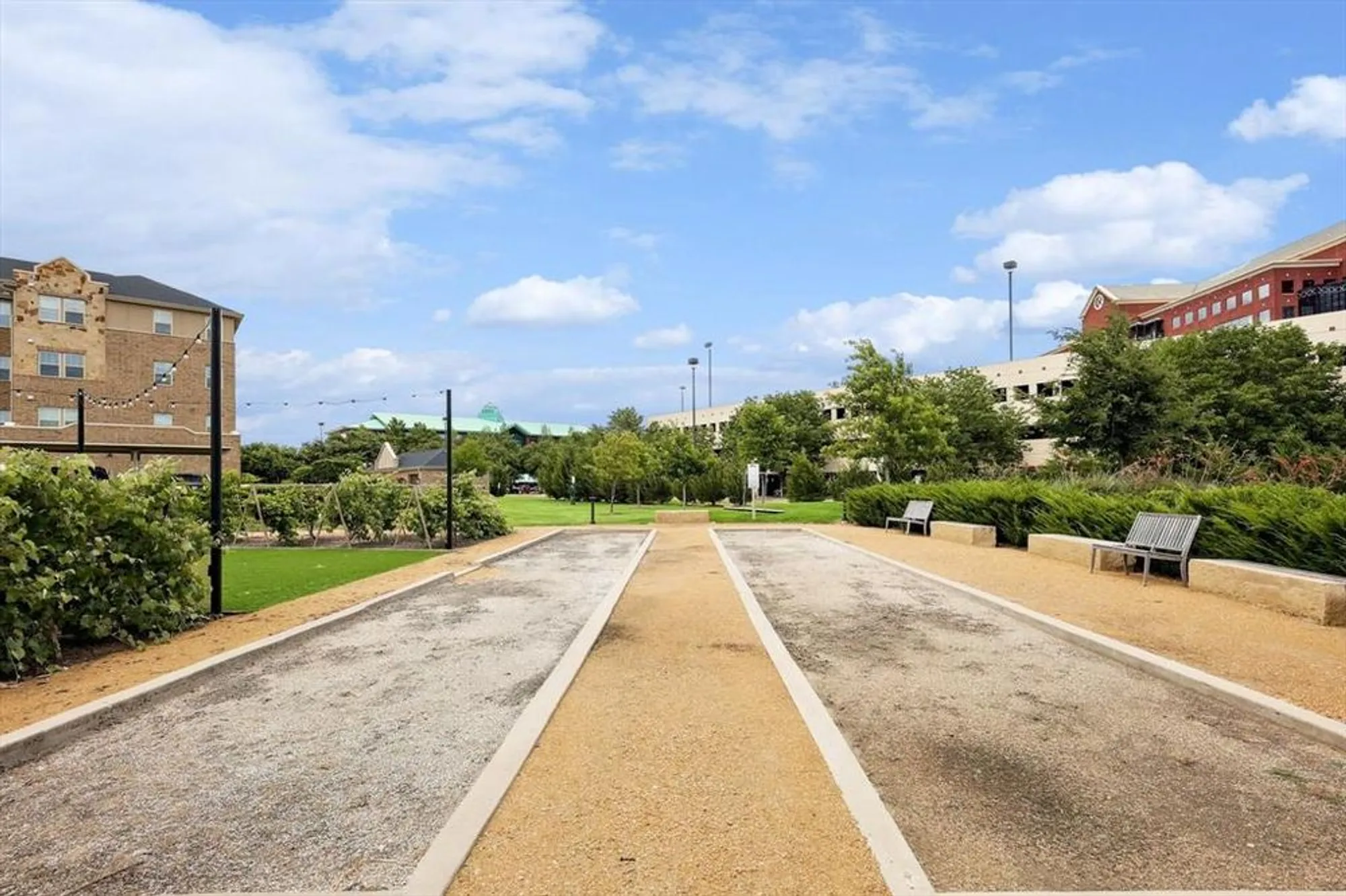 Property Slideshow image 30 of 38 | 1735 wittington pl apt 3308, Dallas, TX, 75234