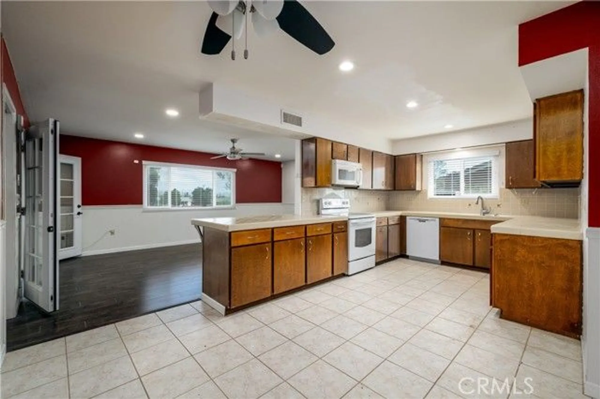 Property Slideshow image 16 of 38 | 28670 portsmouth dr, Menifee, CA, 92586