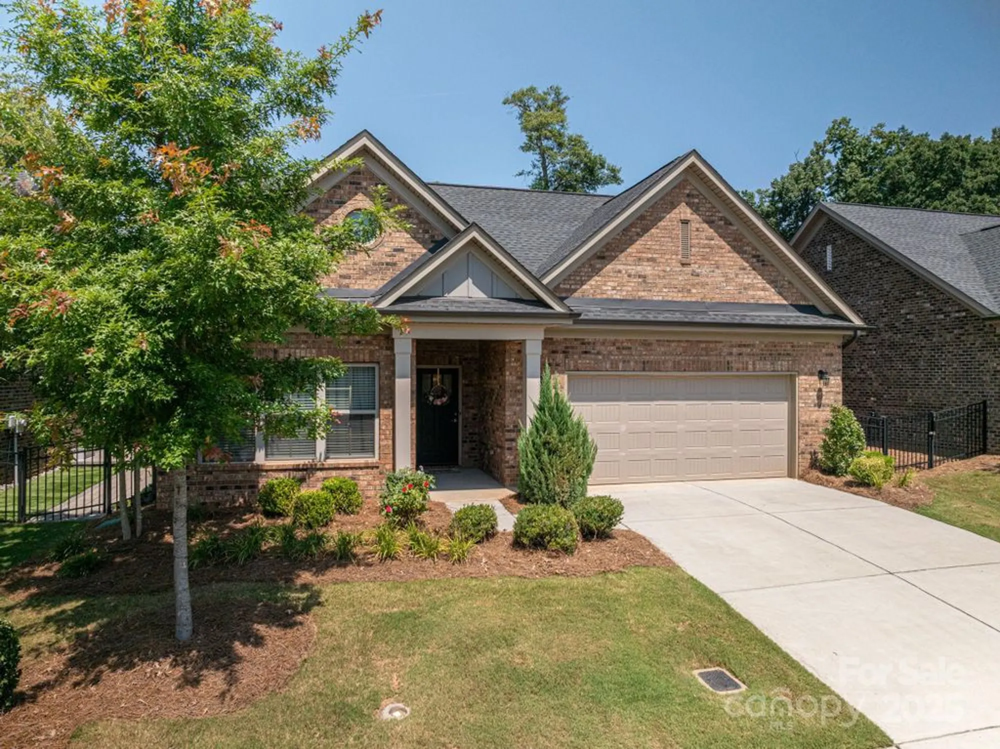 Property Slideshow image 5 of 38 | 5268 courtyard ln, Belmont, NC, 28012