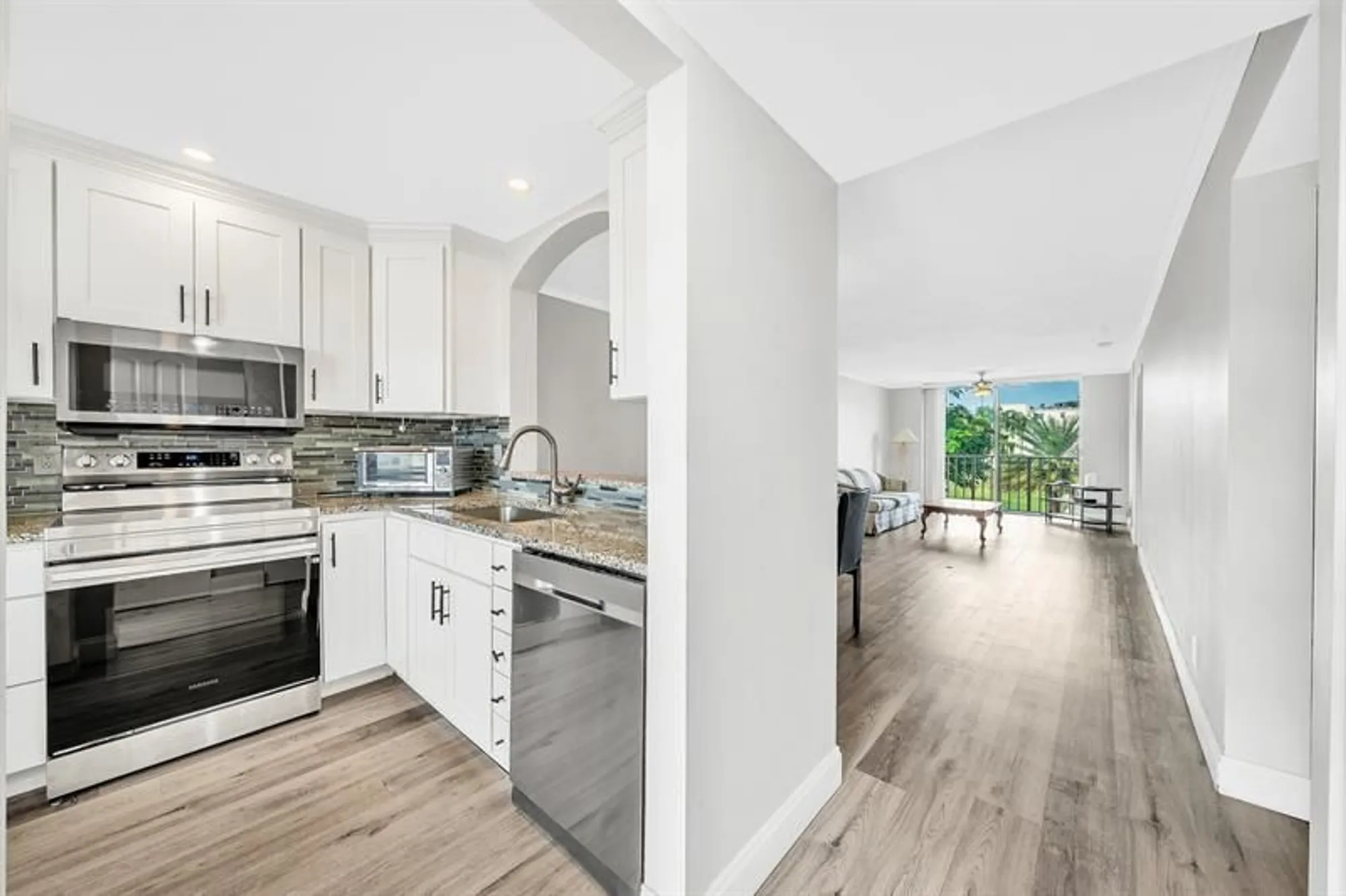 Property Slideshow image 5 of 51 | 14307 bedford dr apt 204, Delray Beach, FL, 33446