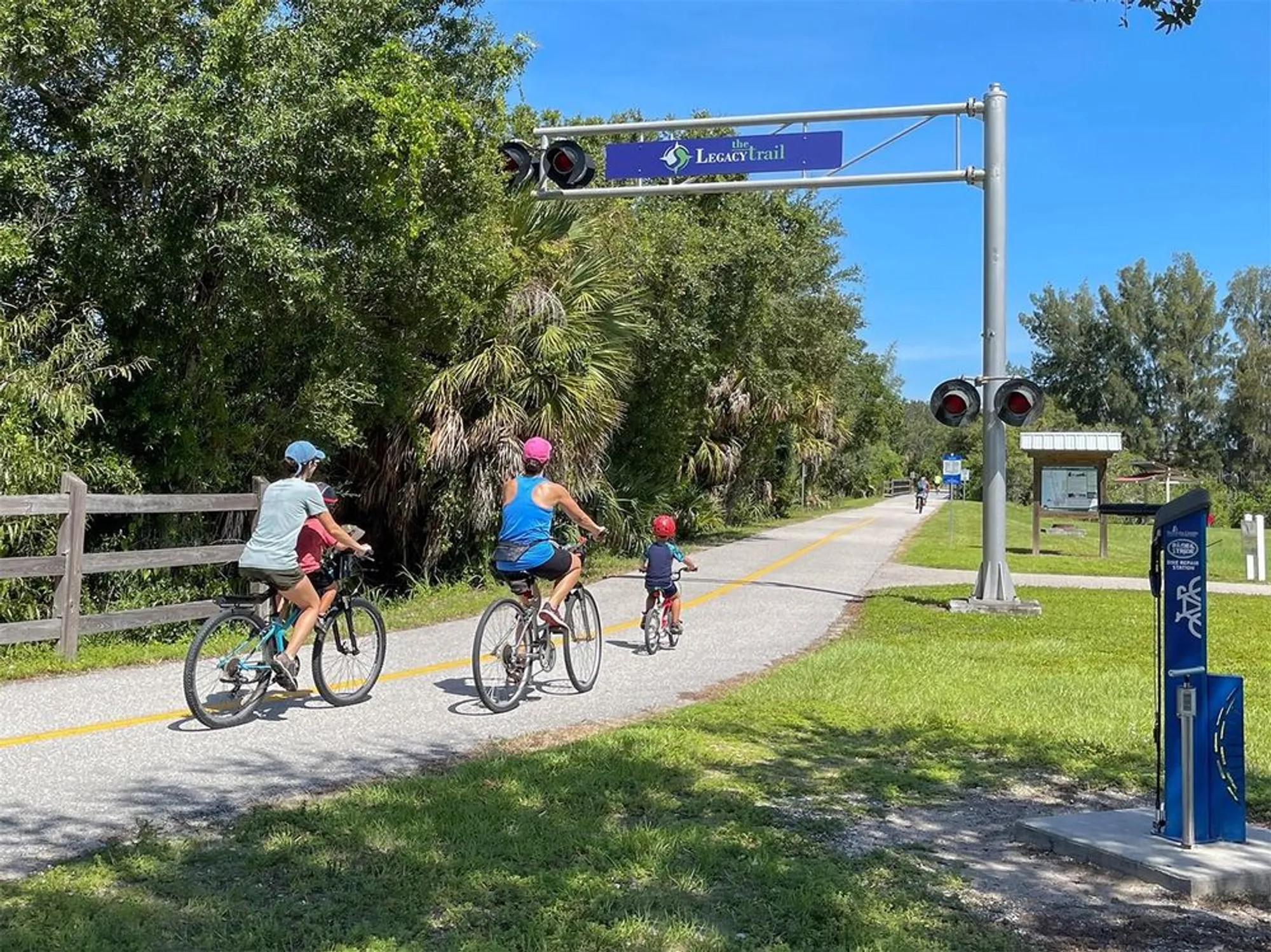 Property Slideshow image 53 of 68 | 437 cerromar ln unit 312, Venice, FL, 34293