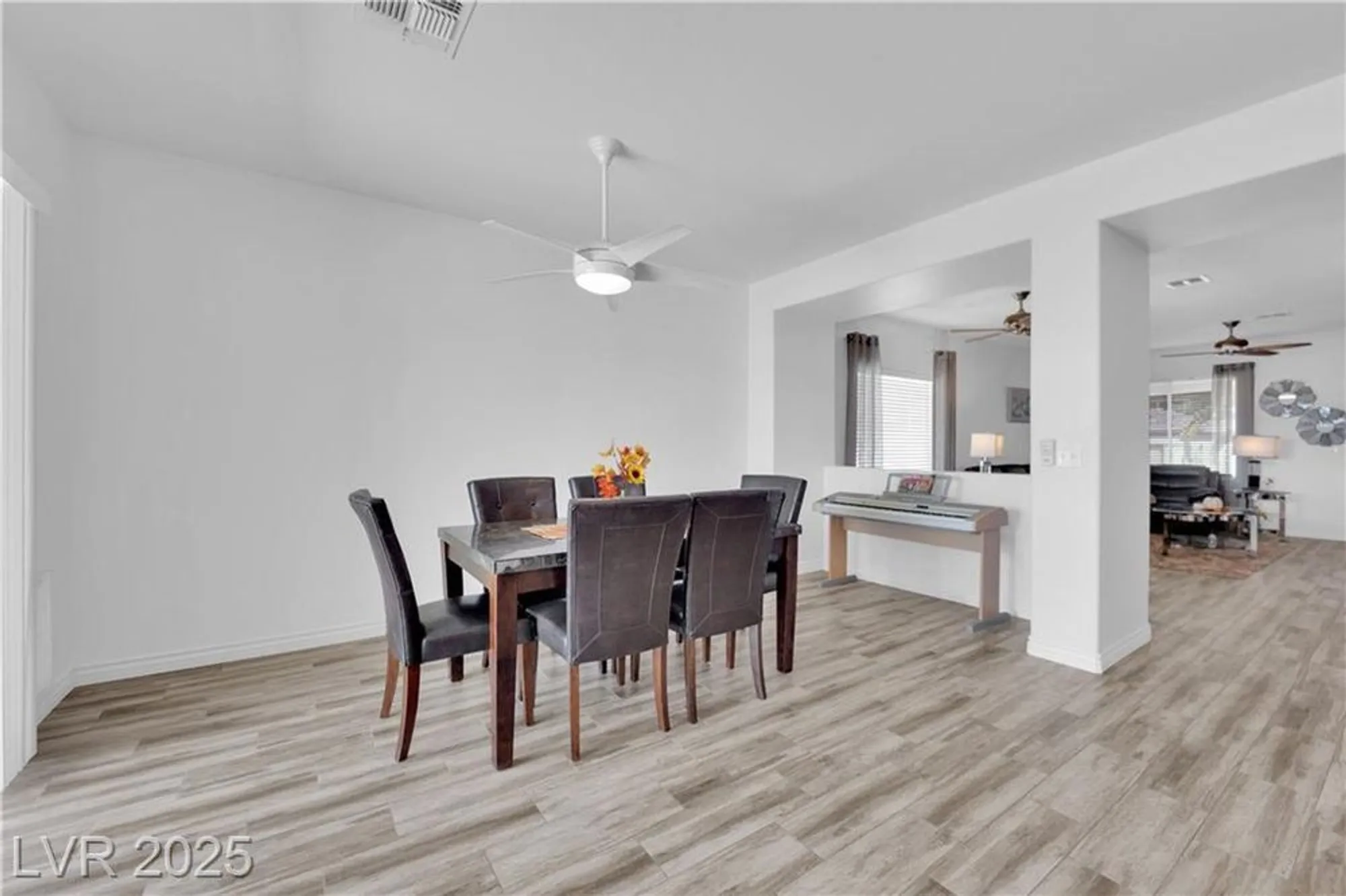 Property Slideshow image 11 of 34 | 2077 wildwood lake st, Henderson, NV, 89052