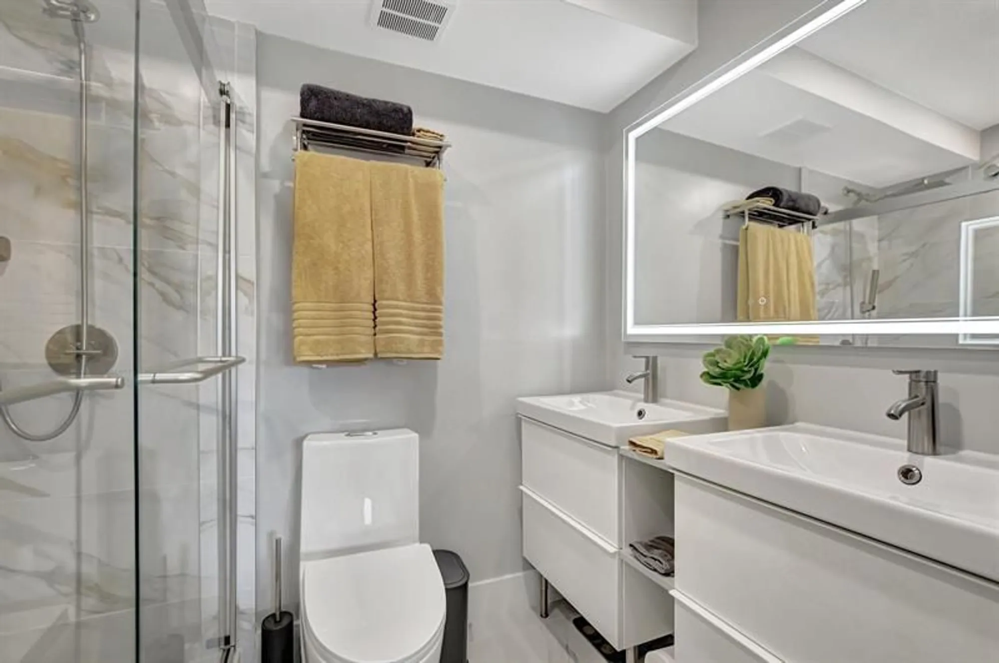 Property Slideshow image 32 of 43 | 3107 cambridge e unit e, Deerfield Beach, FL, 33442