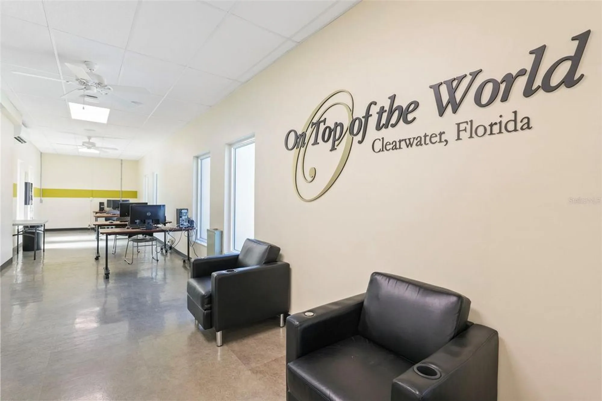 Property Slideshow image 26 of 31 | 2430 florentine way 6, Clearwater, FL, 33763