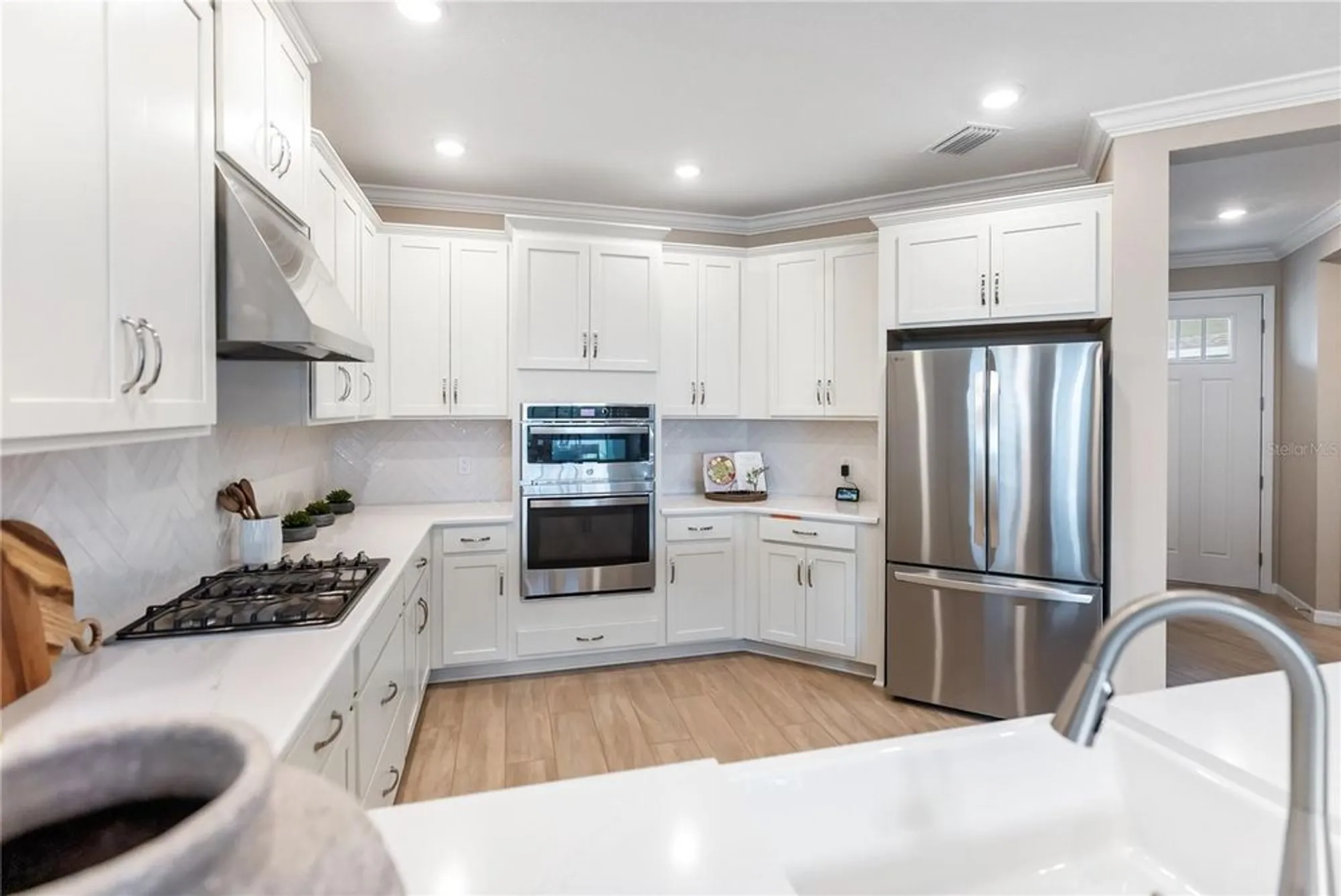 Property Slideshow image 14 of 64 | 4319 pond brook ct, Bradenton, FL, 34211