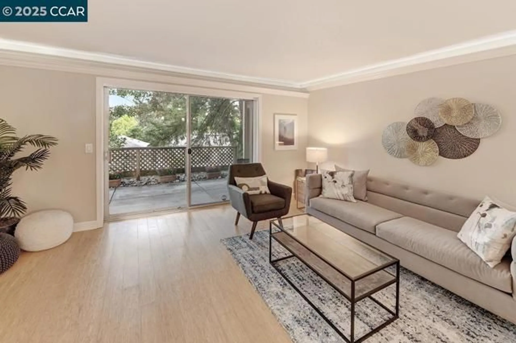 Property Slideshow image 15 of 53 | 1136 rockledge ln apt 6, Walnut Creek, CA, 94595