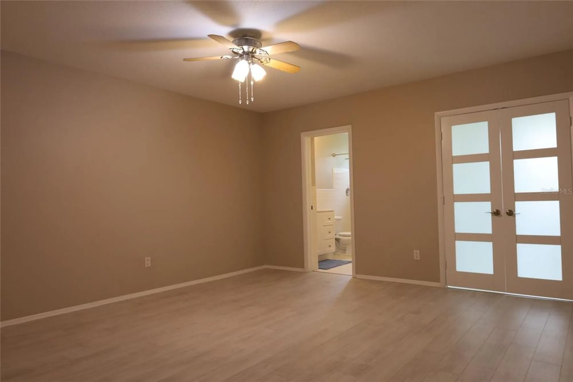Property Slideshow image 11 of 26 | 2360 world parkway blvd apt 36, Clearwater, FL, 33763